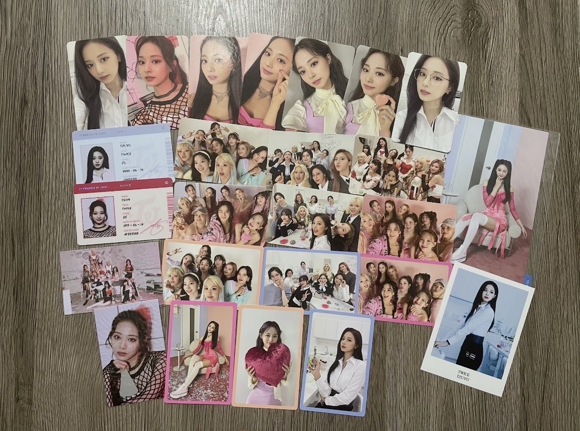 Twice_正規三輯Formula of love愛的方程式 子瑜套卡組