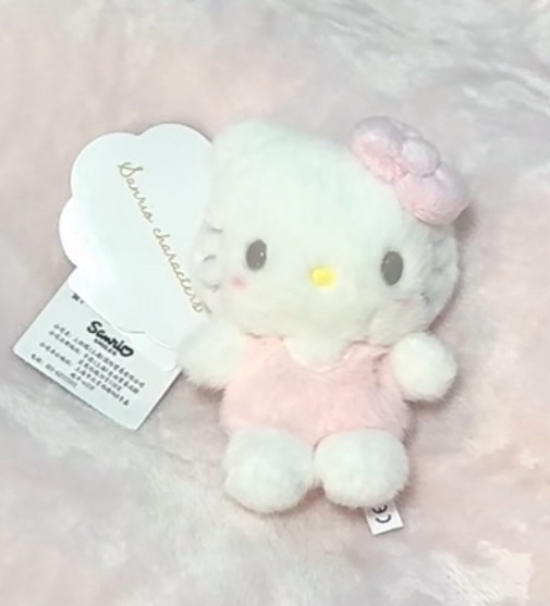 Kitty 雲朵系列吊飾娃