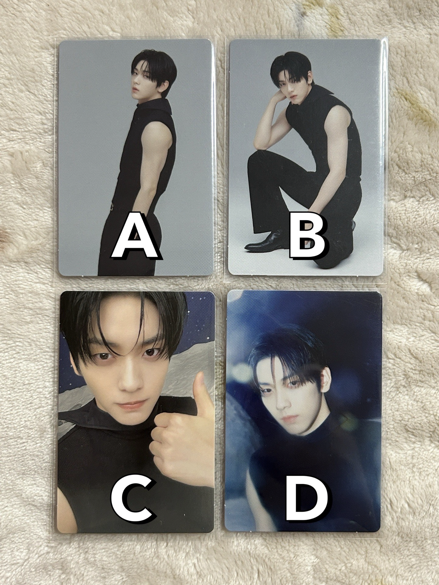 TXT｜崔秀彬 25‘巡迴 隨機卡