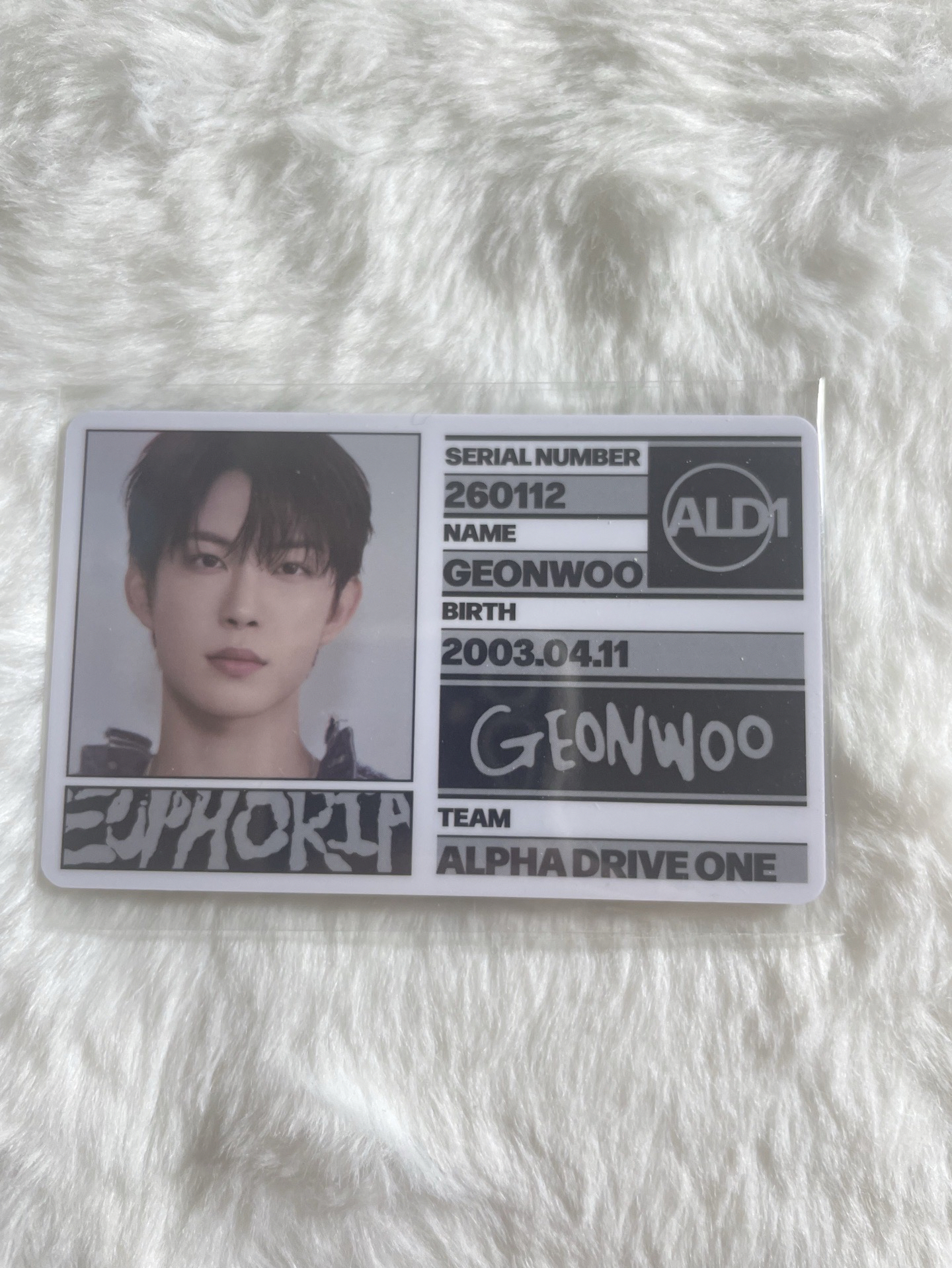 虔佑 迷一 Freak Alarm ver.Staff Pass  專輯卡 