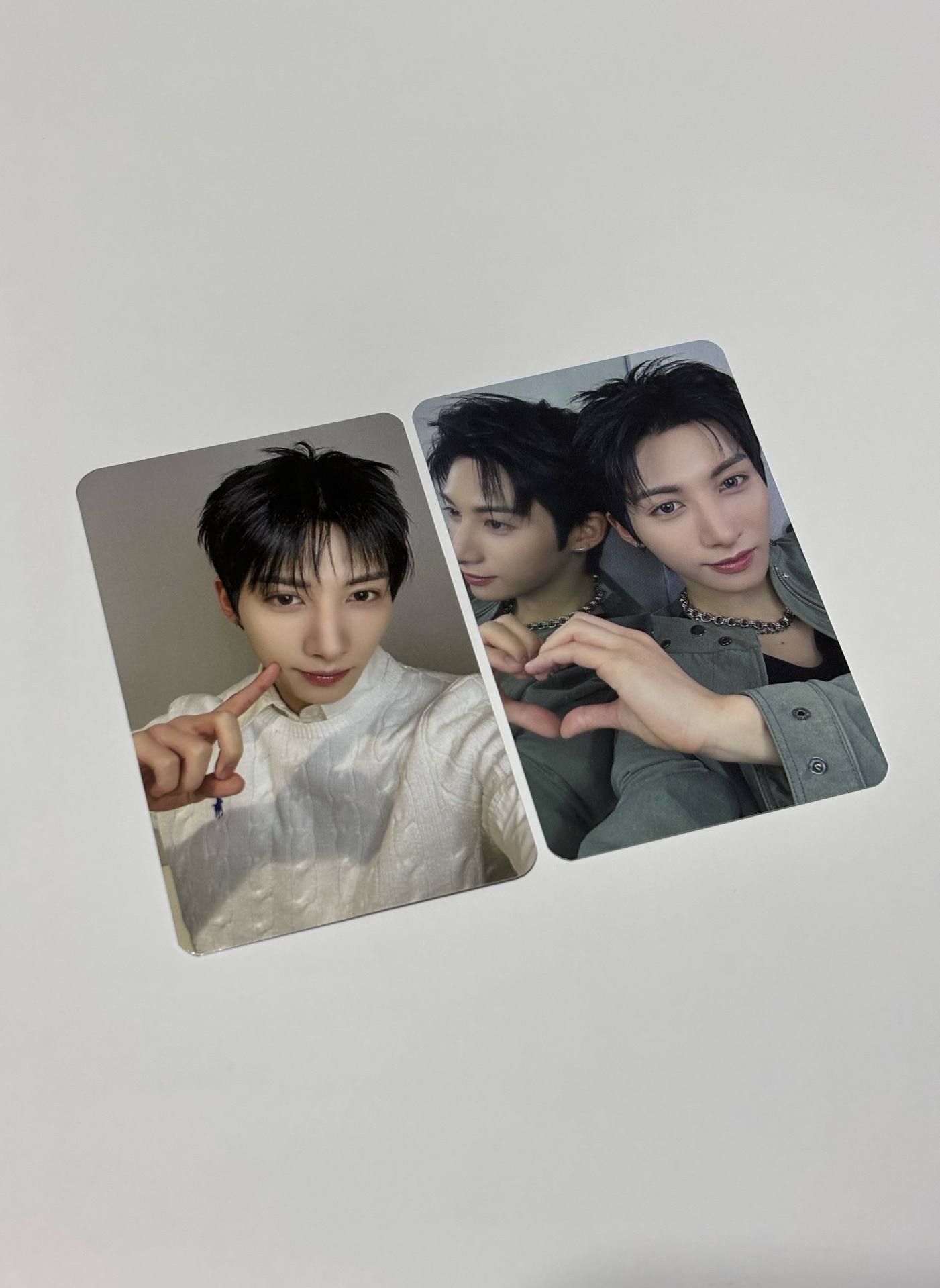 NEXZ YU 鏡面愛心 👈🏻 戳臉 🐈‍⬛