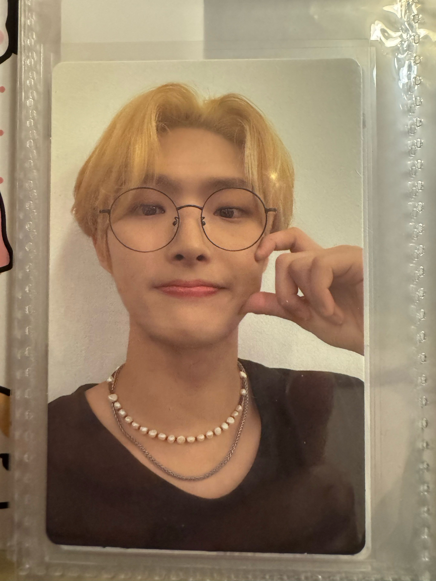 From the Witness hello82 USA 特典卡 Mingi 戴珍珠項鏈的番茄炒蛋漂釀琦琦公主