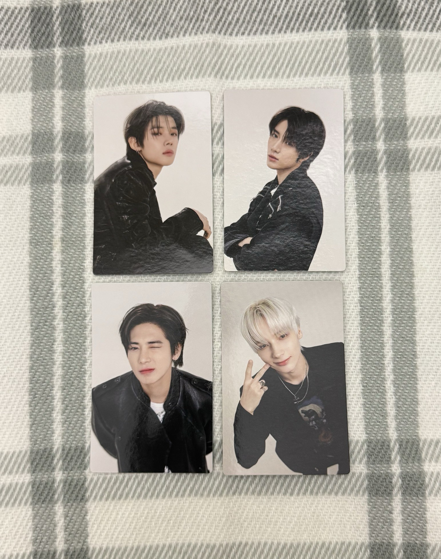 TXT MOA CON 場週小卡 ver.1 (無彬）