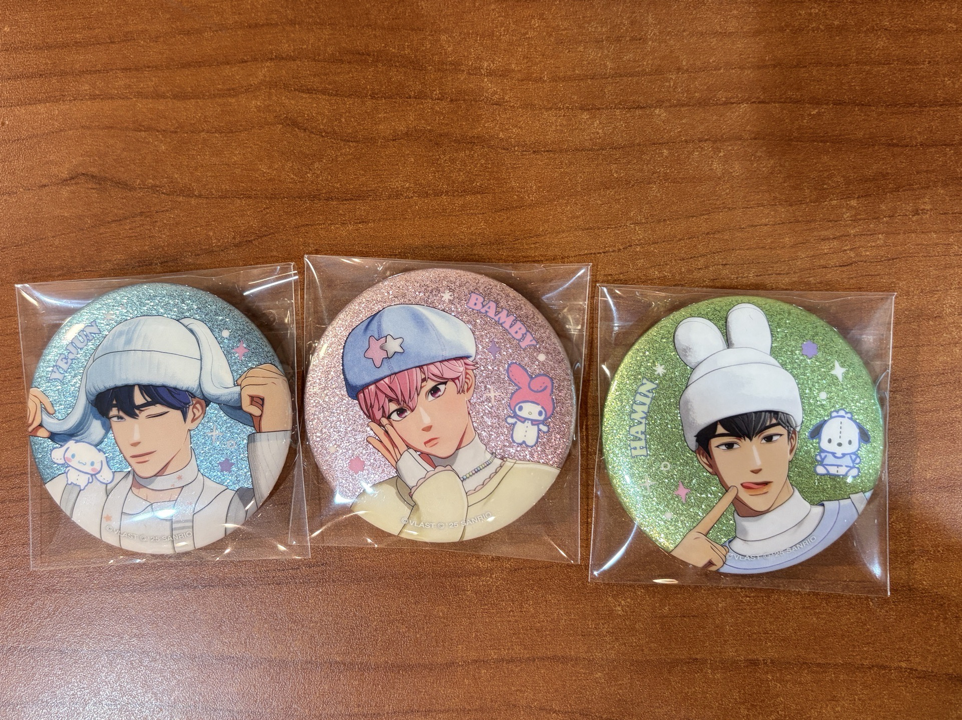 BBUU隨機徽章-藝俊、斑比、河玟