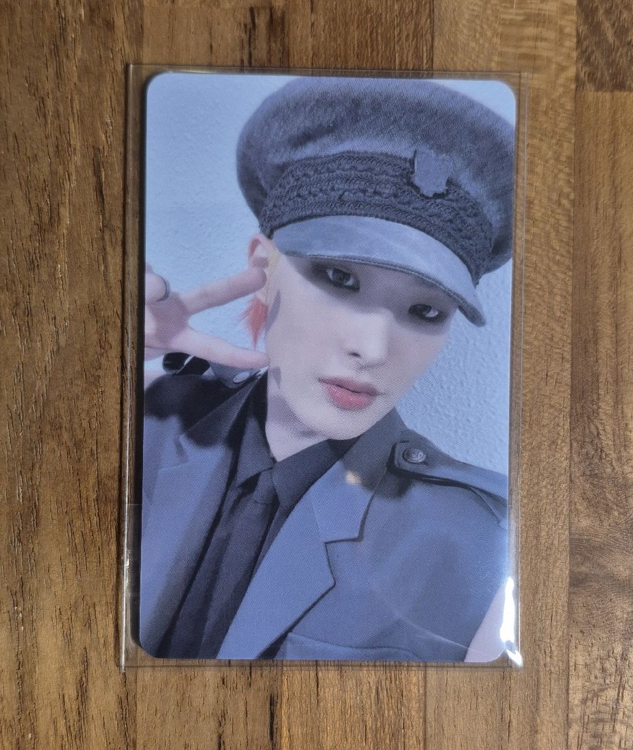 琦 From the Witness ms 幸運卡 