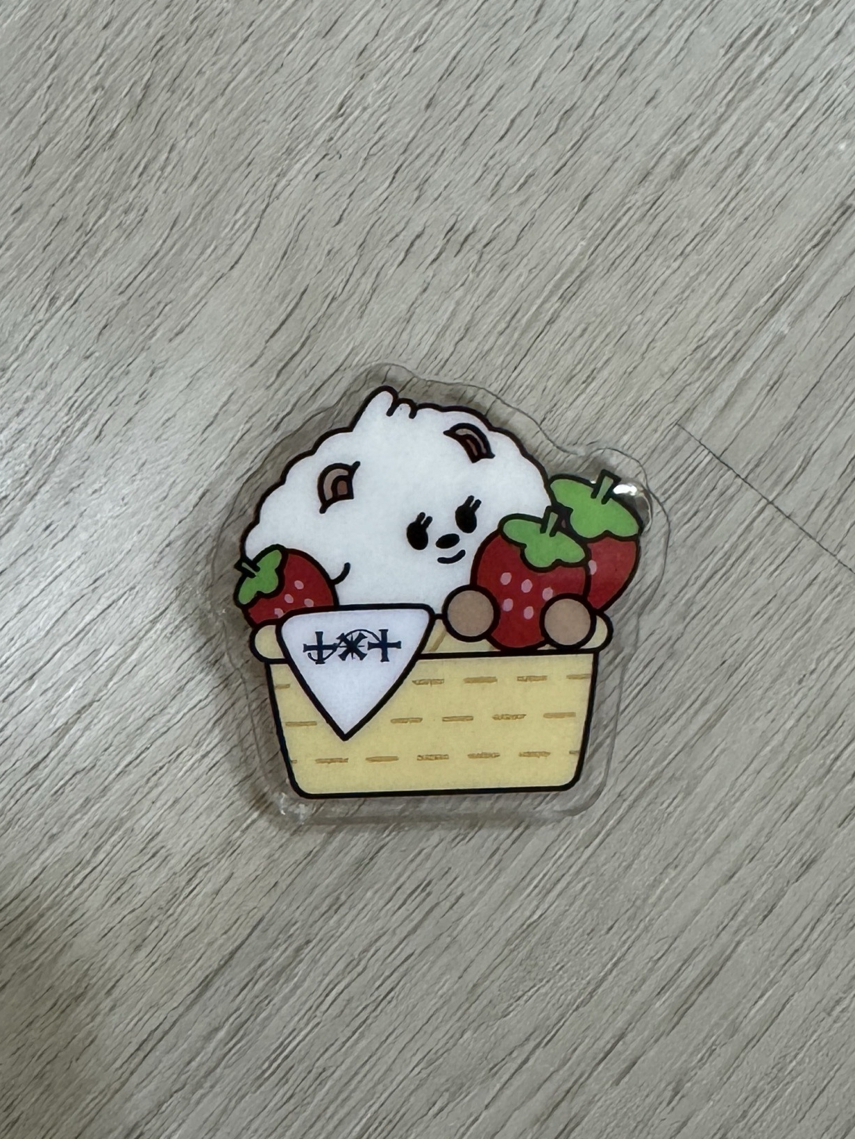 日巡栗嘻草莓徽章