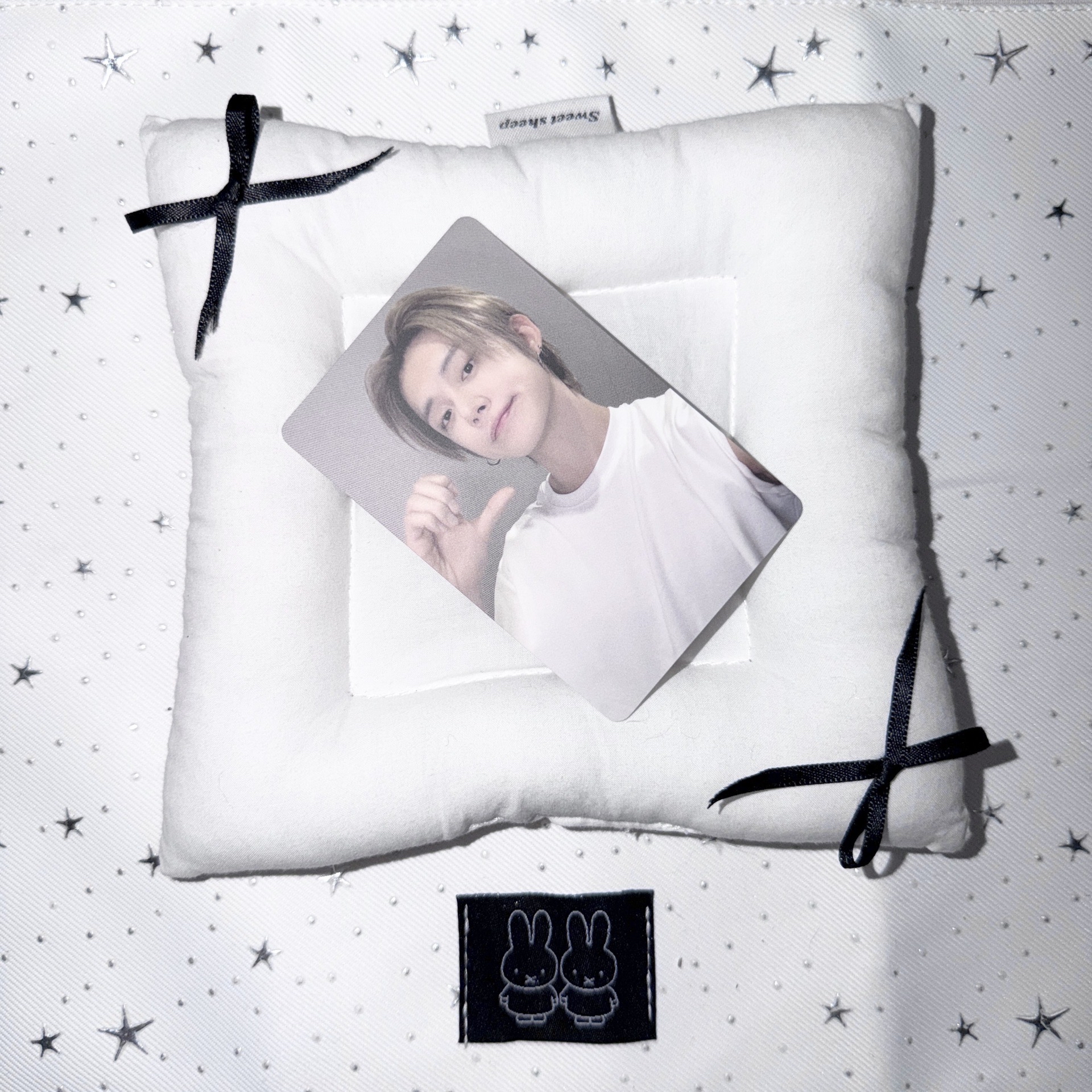 🔴NO LABELS 京東 特典卡 𝙔𝙀𝙊𝙉𝙅𝙐𝙉 需多帶一張/一個 ⟦⚪️標記的小卡/週邊商品⟧