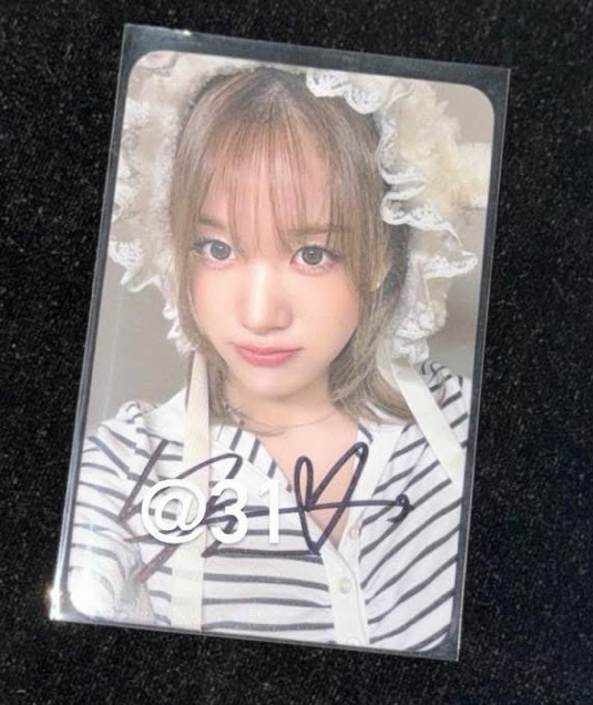 STAYC J kp幸運卡 簽卡