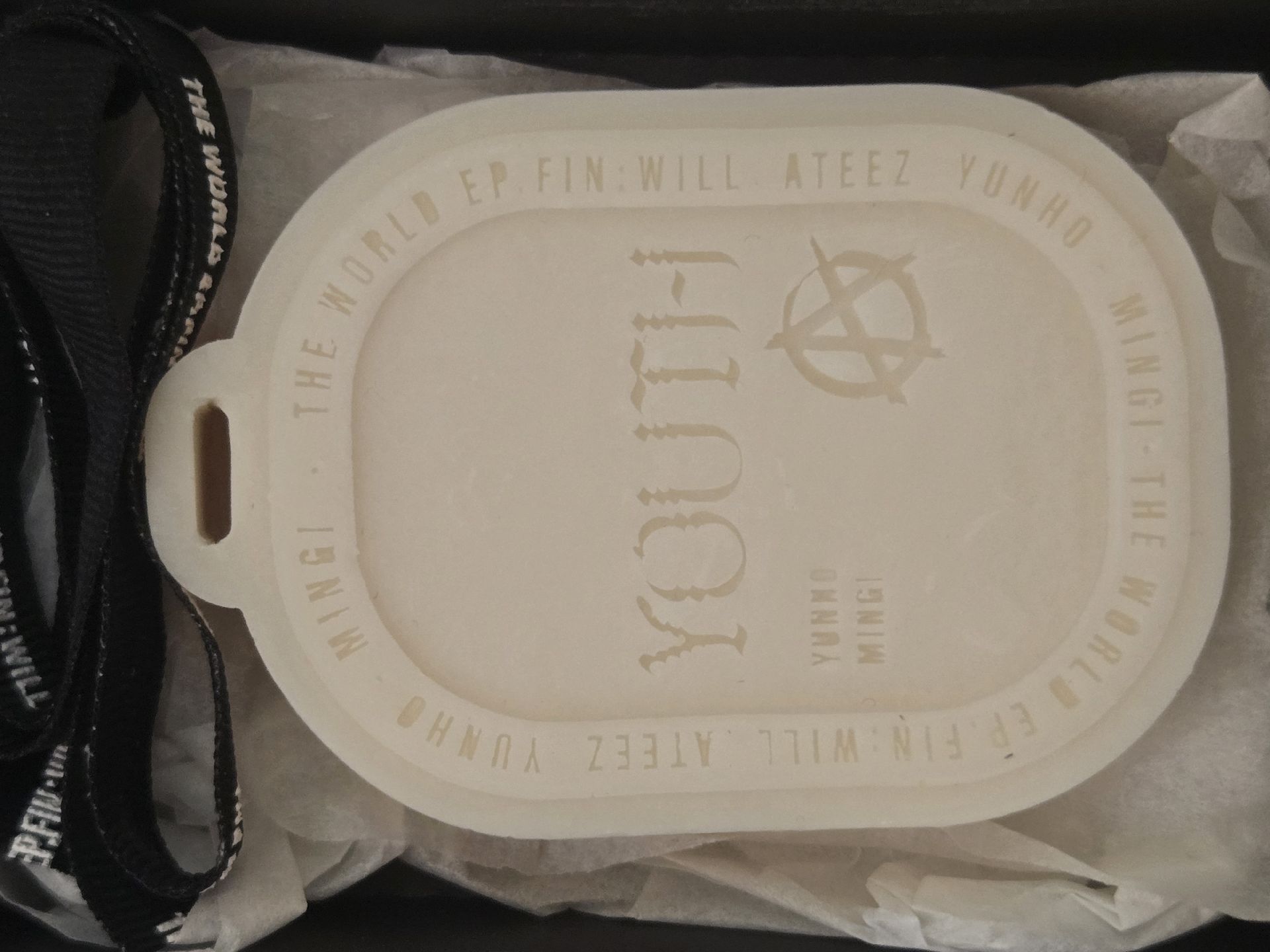 丁潤浩 WILL 快閃店 周邊卡 香氛蠟片