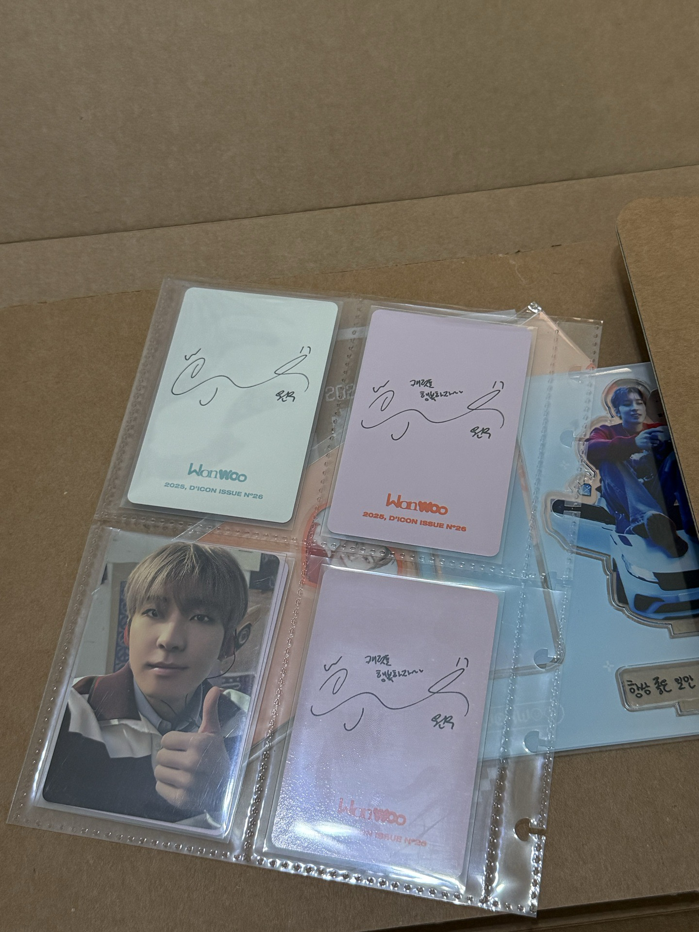 DICON雜誌-圓佑+珉奎