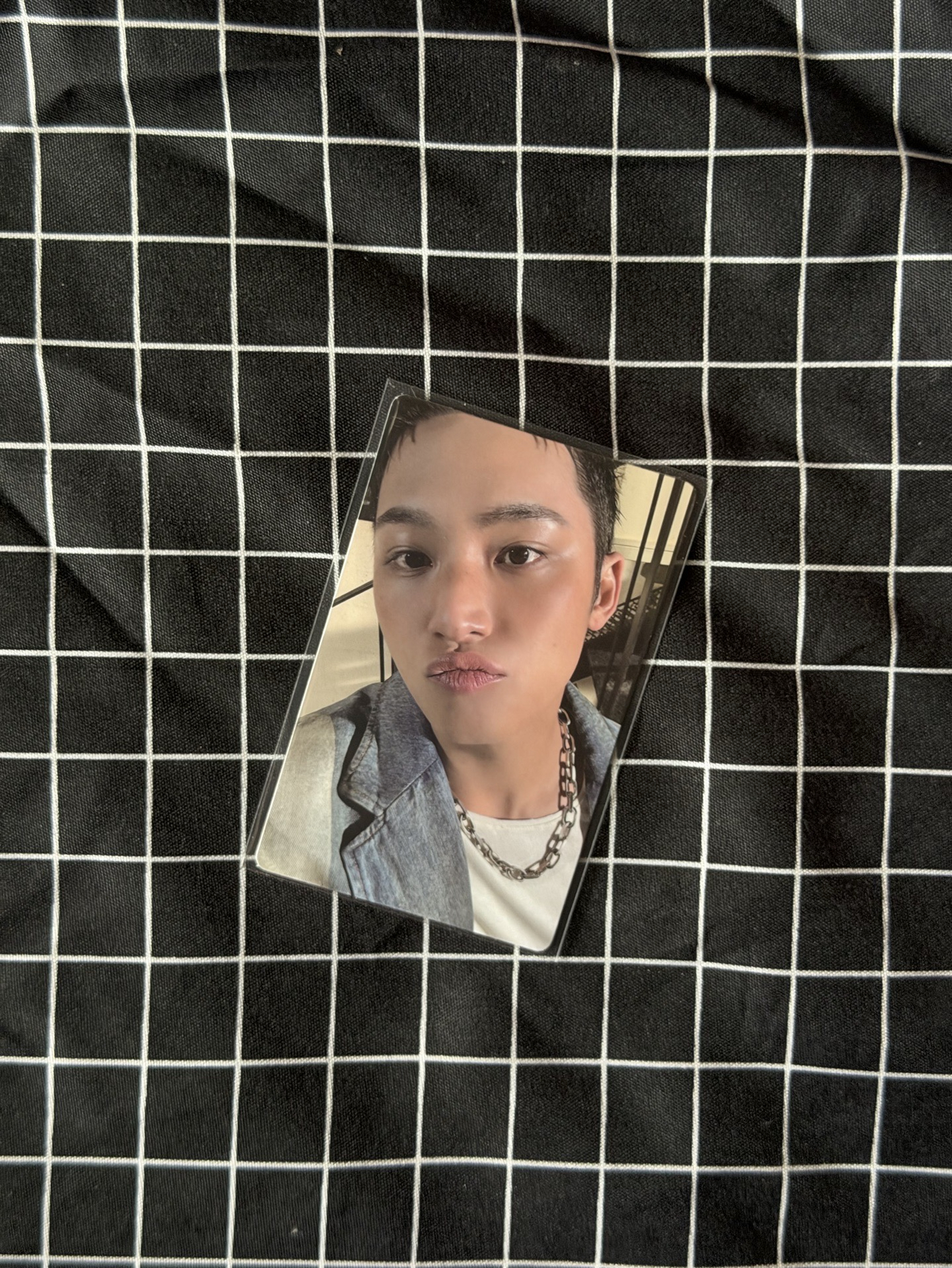 來 我親一個😙