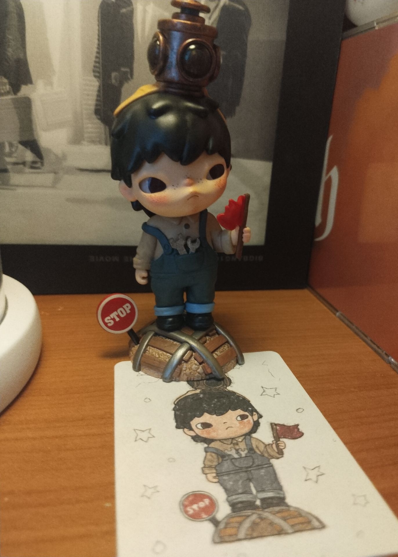 板道工/有卡（嘴巴那邊有掉漆）