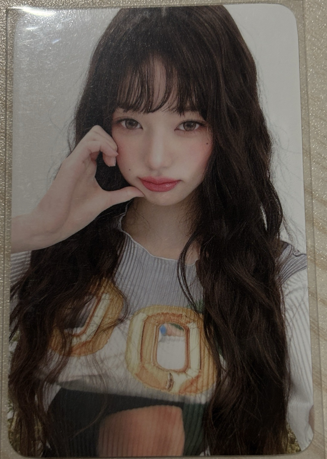 Wonyoung 臉頰愛心 卷毛小貓員 🫶 Hapa Kristin 代言卡