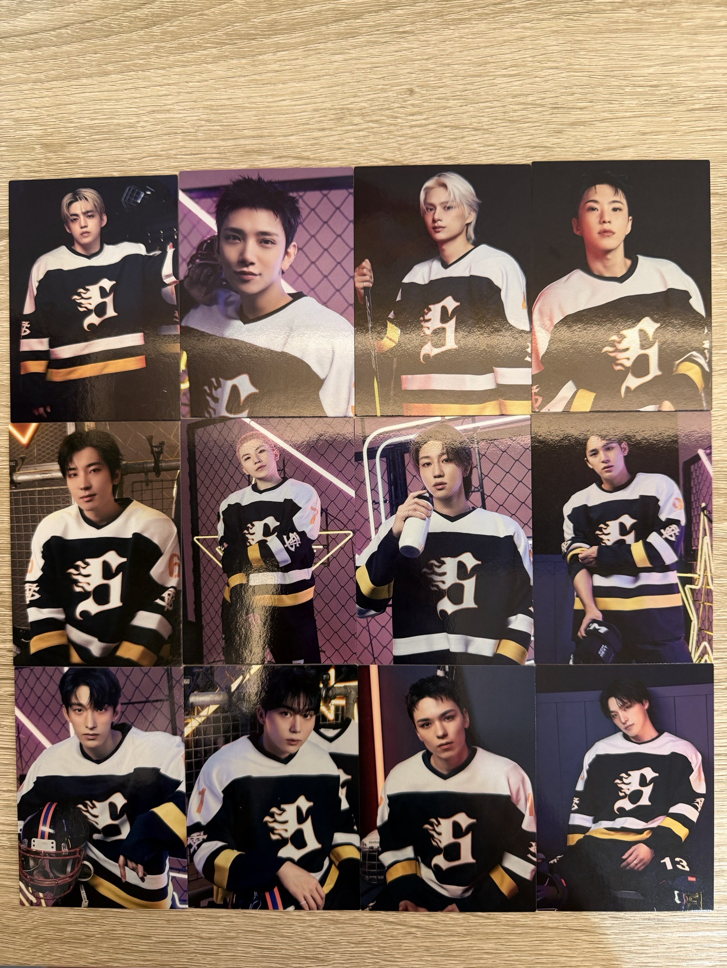 HOME 全套衣服卡