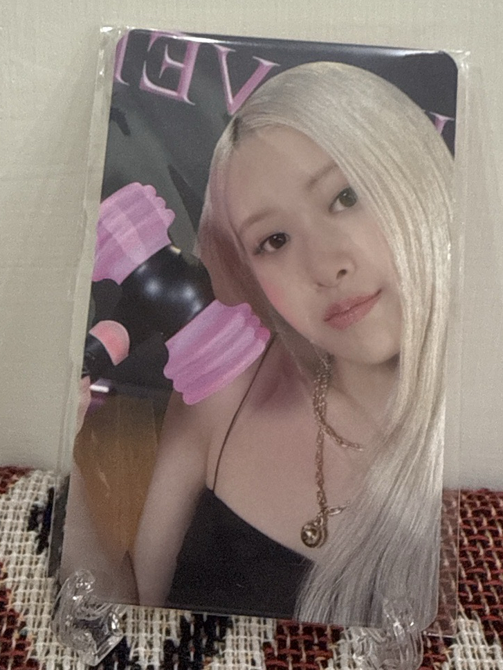 BLACKPINK手燈卡ROSÉ