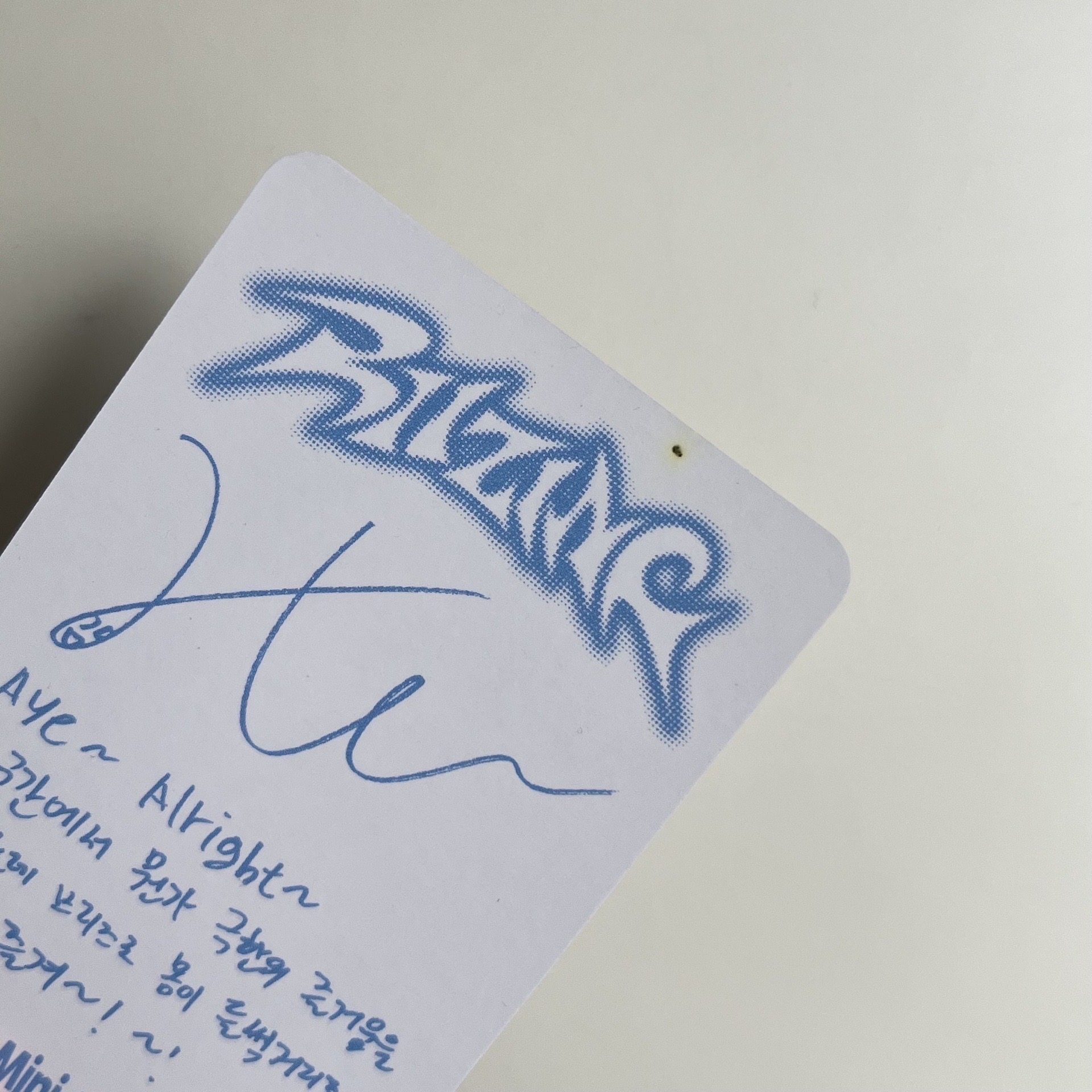 11 💂(卡背有廠損）  