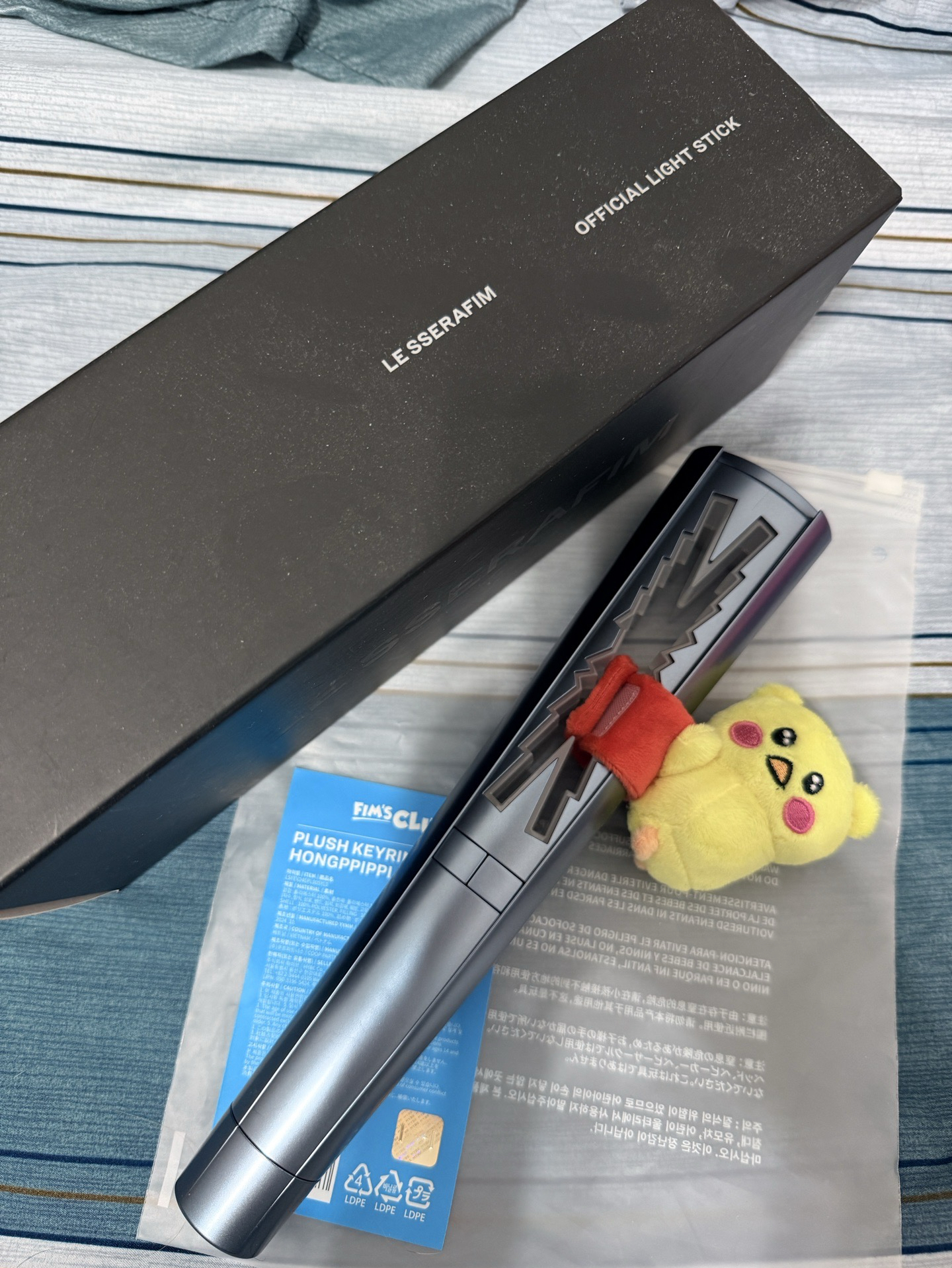 LE SSERAFIM 手燈+手燈娃恩採