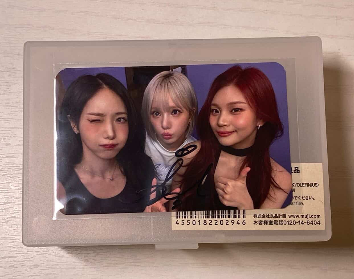 【 代友出 】VIVIZ 25世巡 台北入場卡 umji簽卡