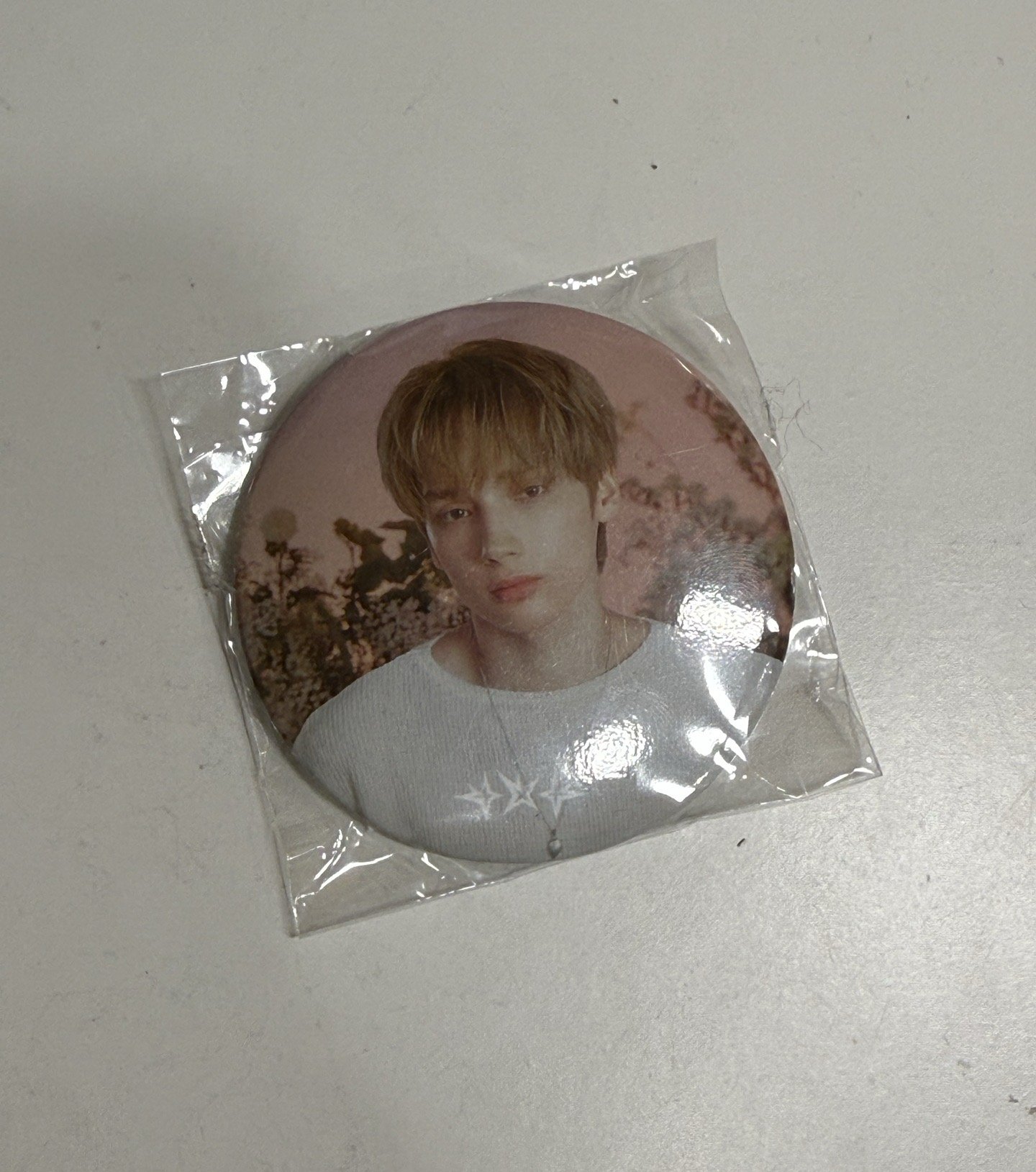 Tomorrow日巡 會場扭蛋徽章 可當綁