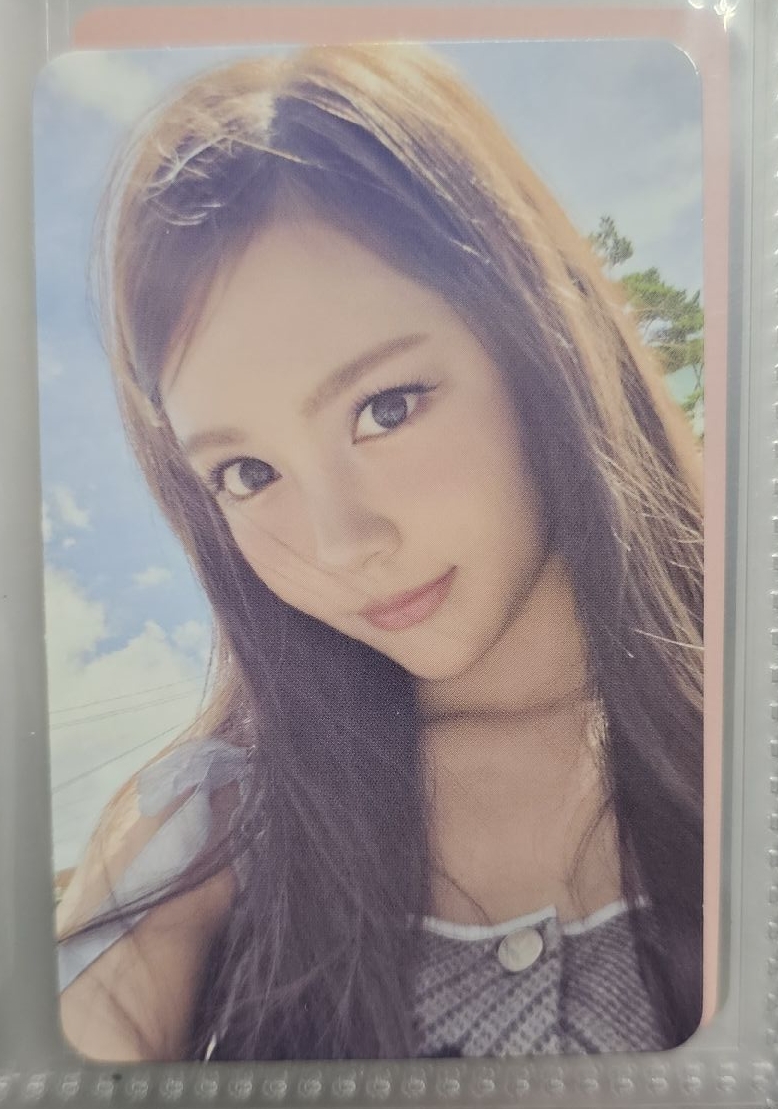 Focus 隨機卡 MD 1.0 Carmen