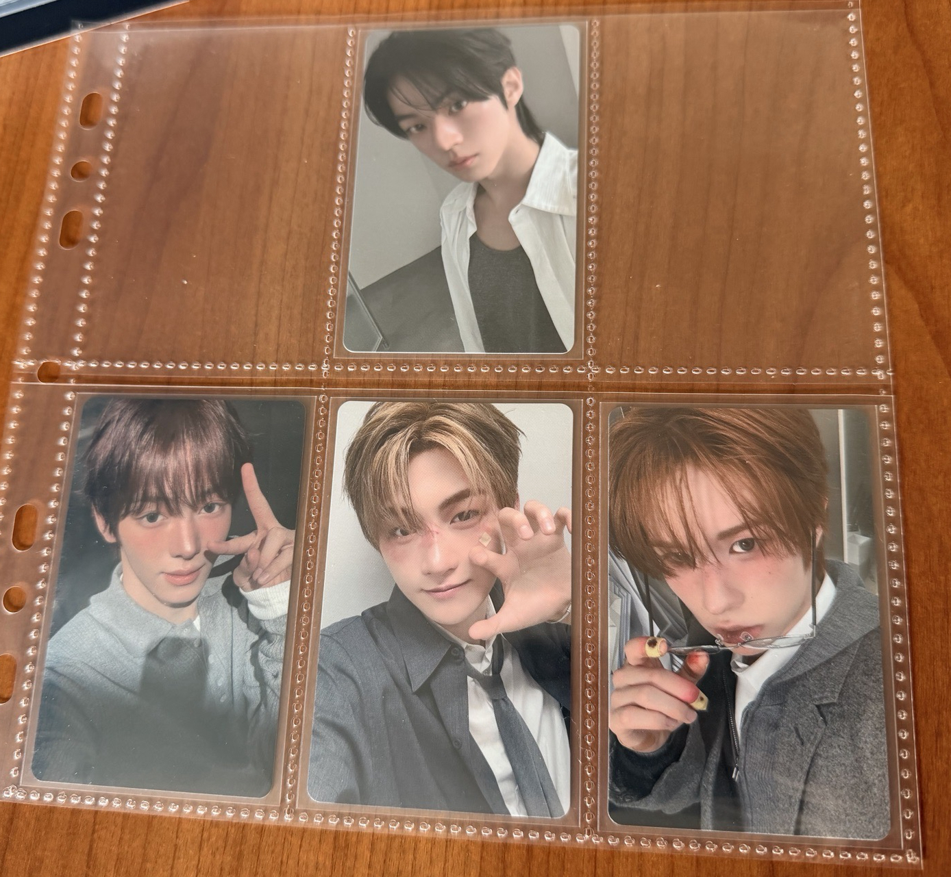 TWS迷四環球單封特典卡