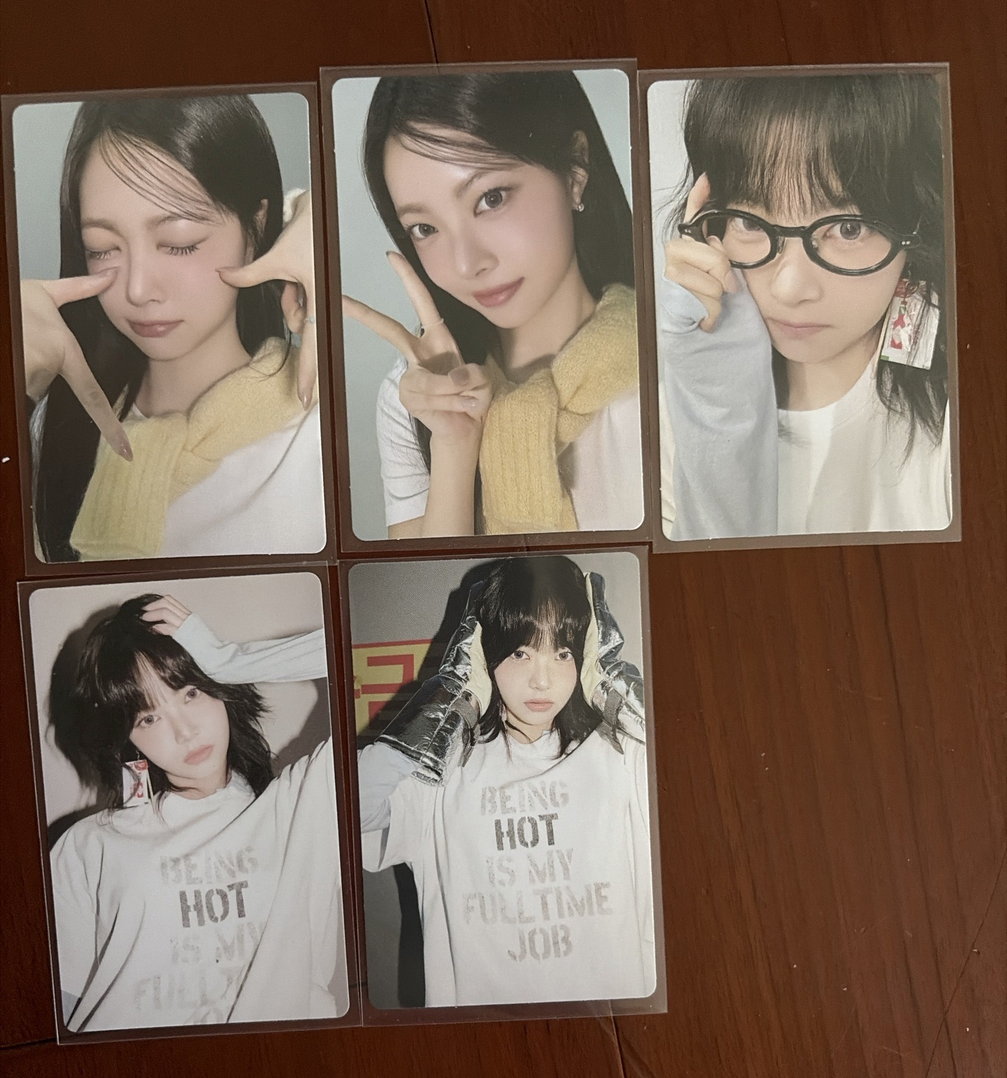 恩採 Hot 電子專 小卡