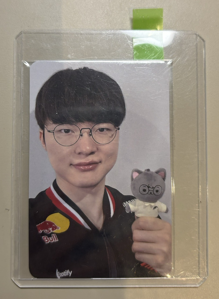 赫咪的自拍 T1 Faker 二代娃卡