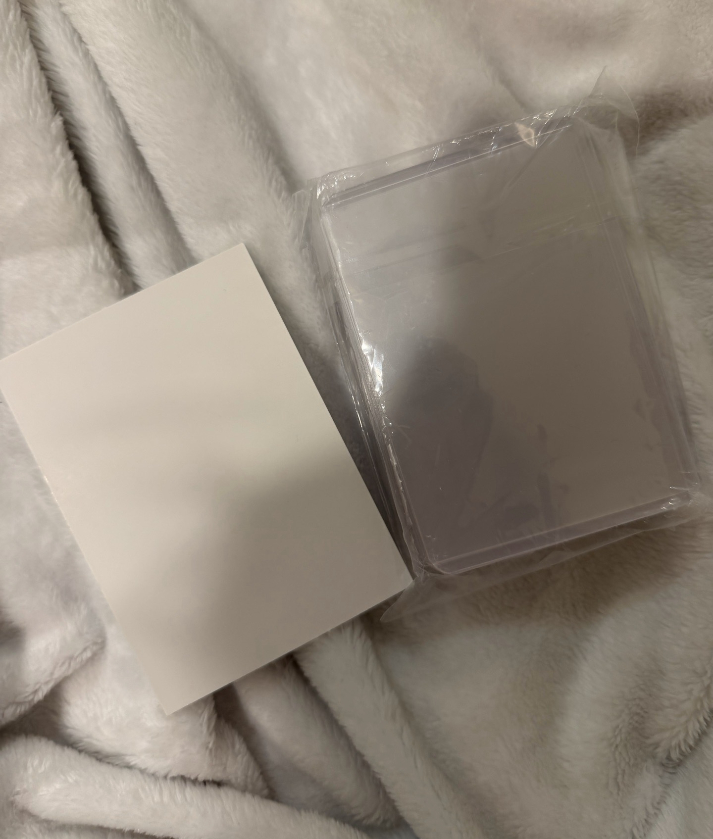 加購區：訂購4張卡以上需強制多下單硬卡套，硬紙板看您所需