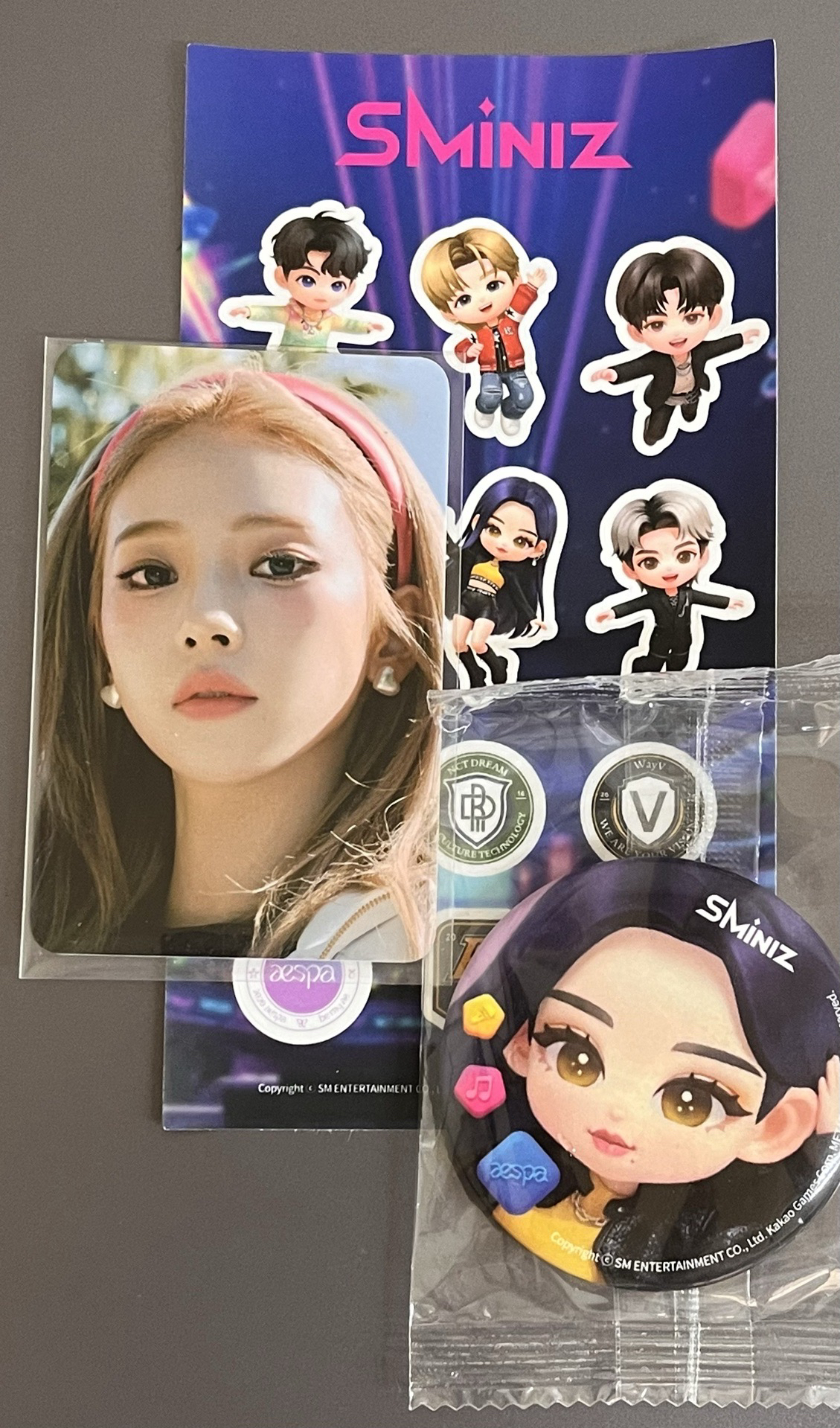 SMiniz spicy柚卡+徽章+貼紙