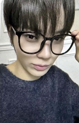 🦞（非現）眼鏡五律