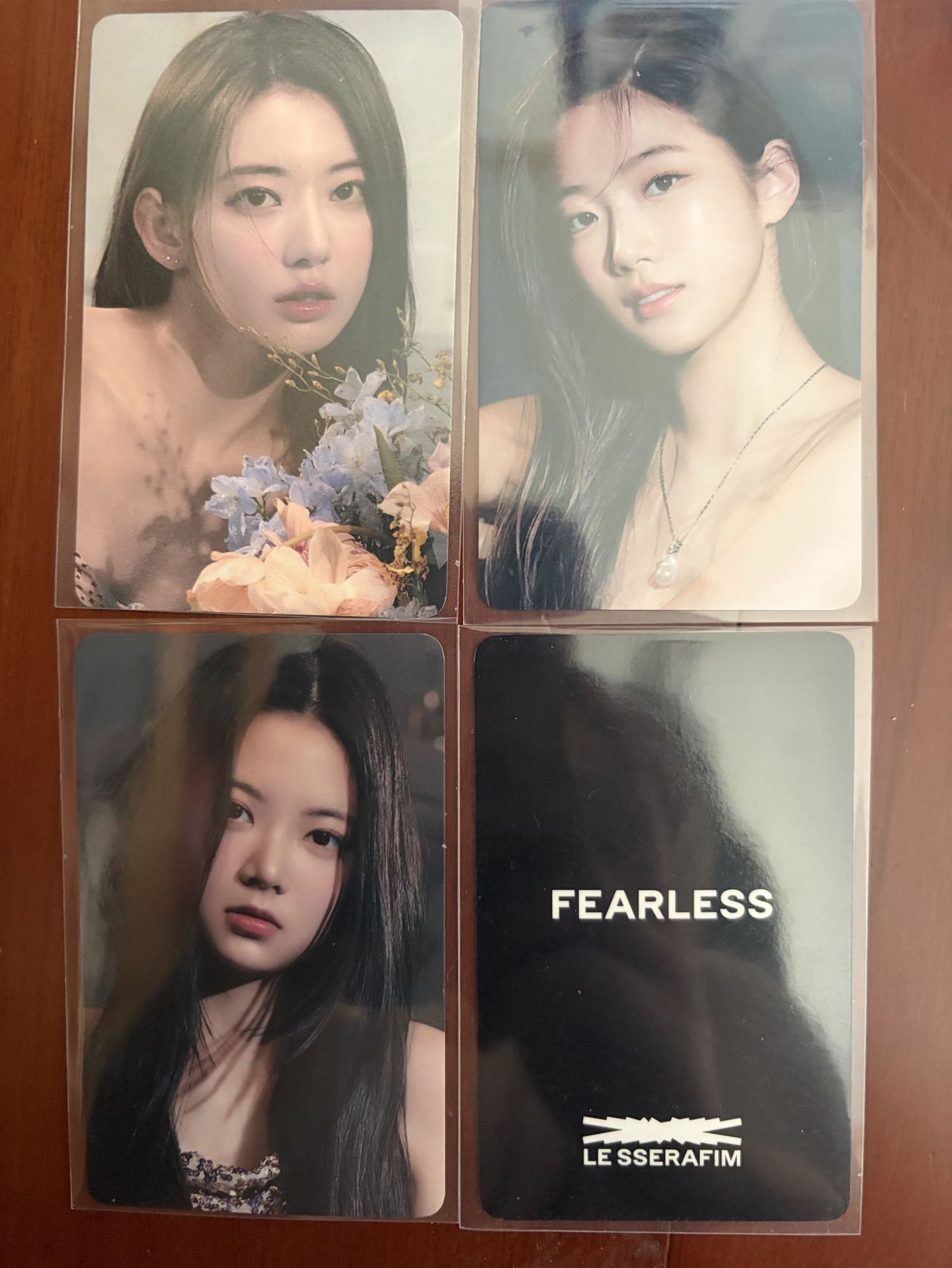 LE SSERAFIM FEARLESS 日咖 特典卡 