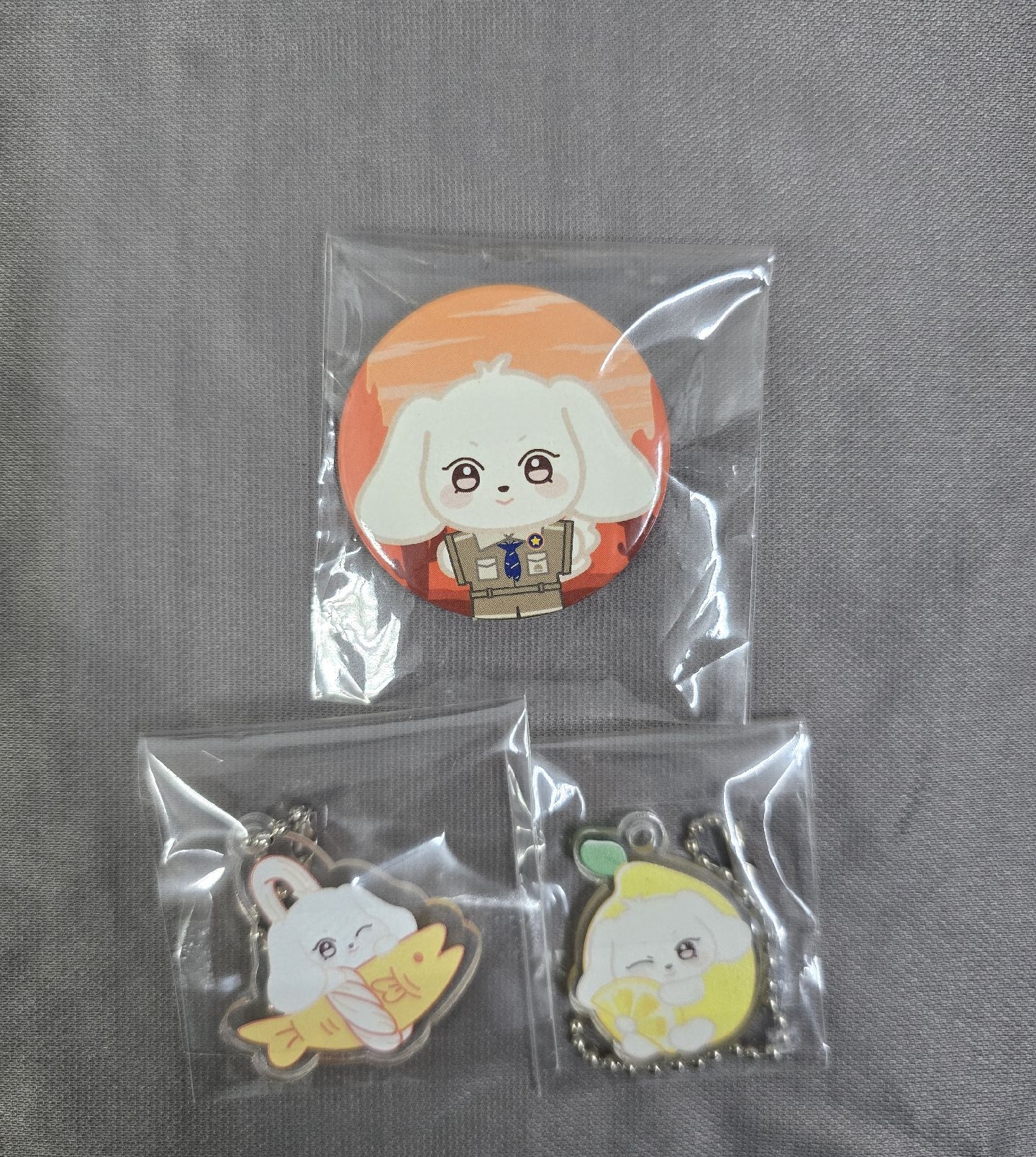 嘿萌尼吊飾+徽章