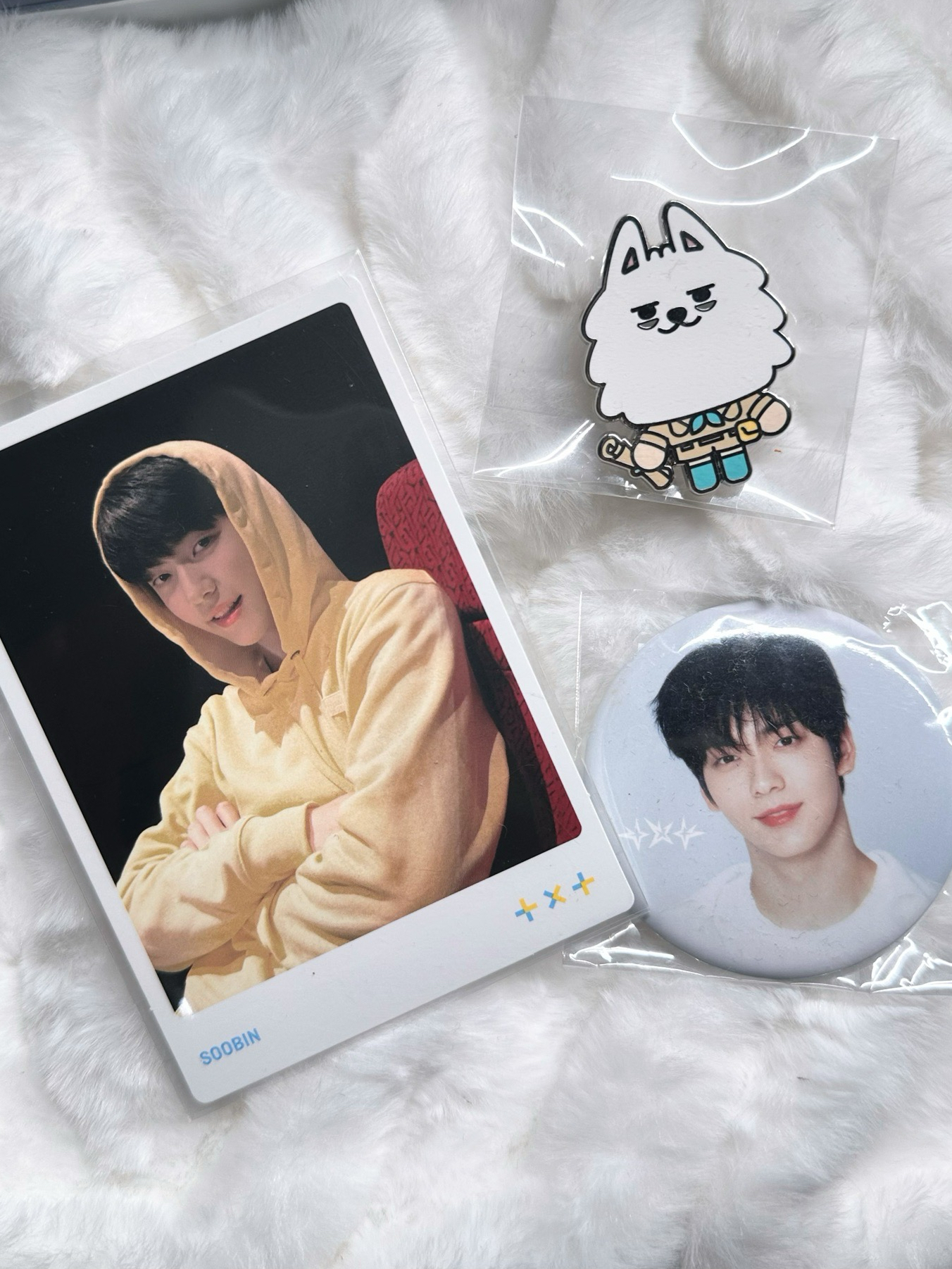 秀彬 出道專卡+徽章小盤