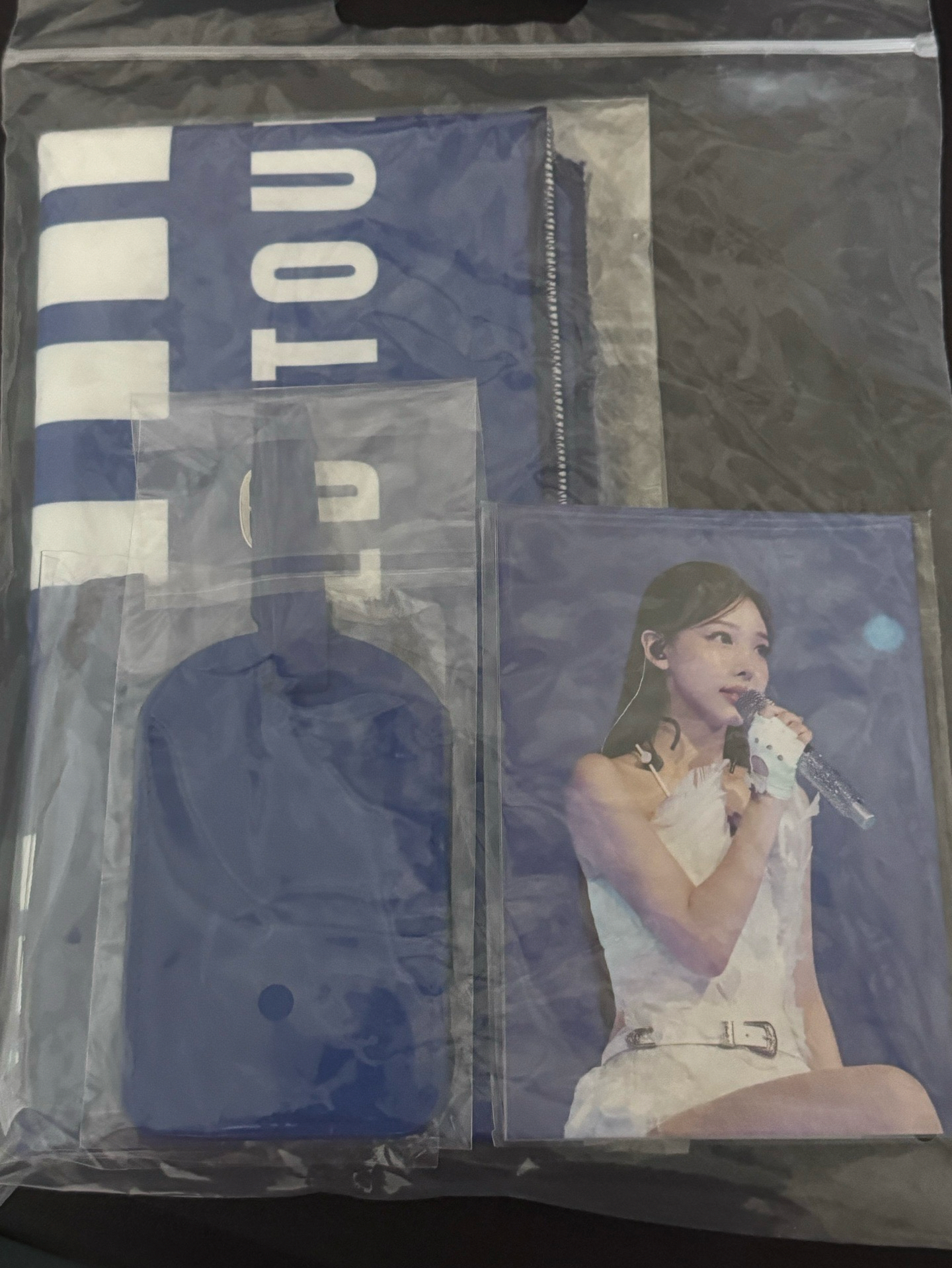 [現貨] TWICE this is for 台北站 VIP入場禮