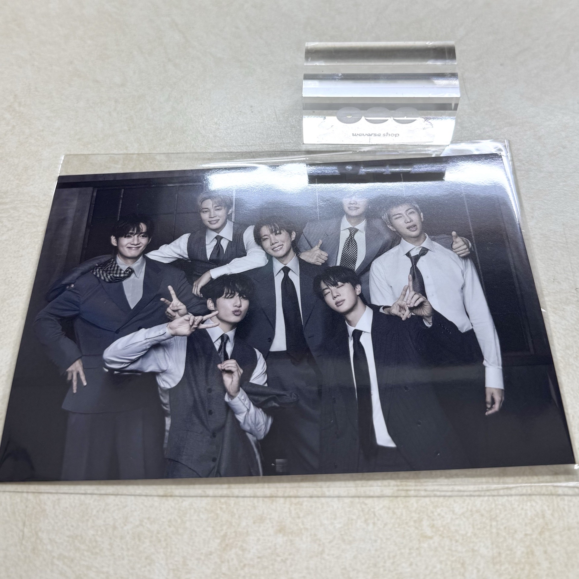 BTS / wvs預售特典 團體明信片+立架