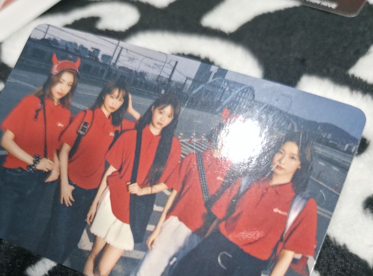 LE SSERAFIM 團卡+日咖預售一套