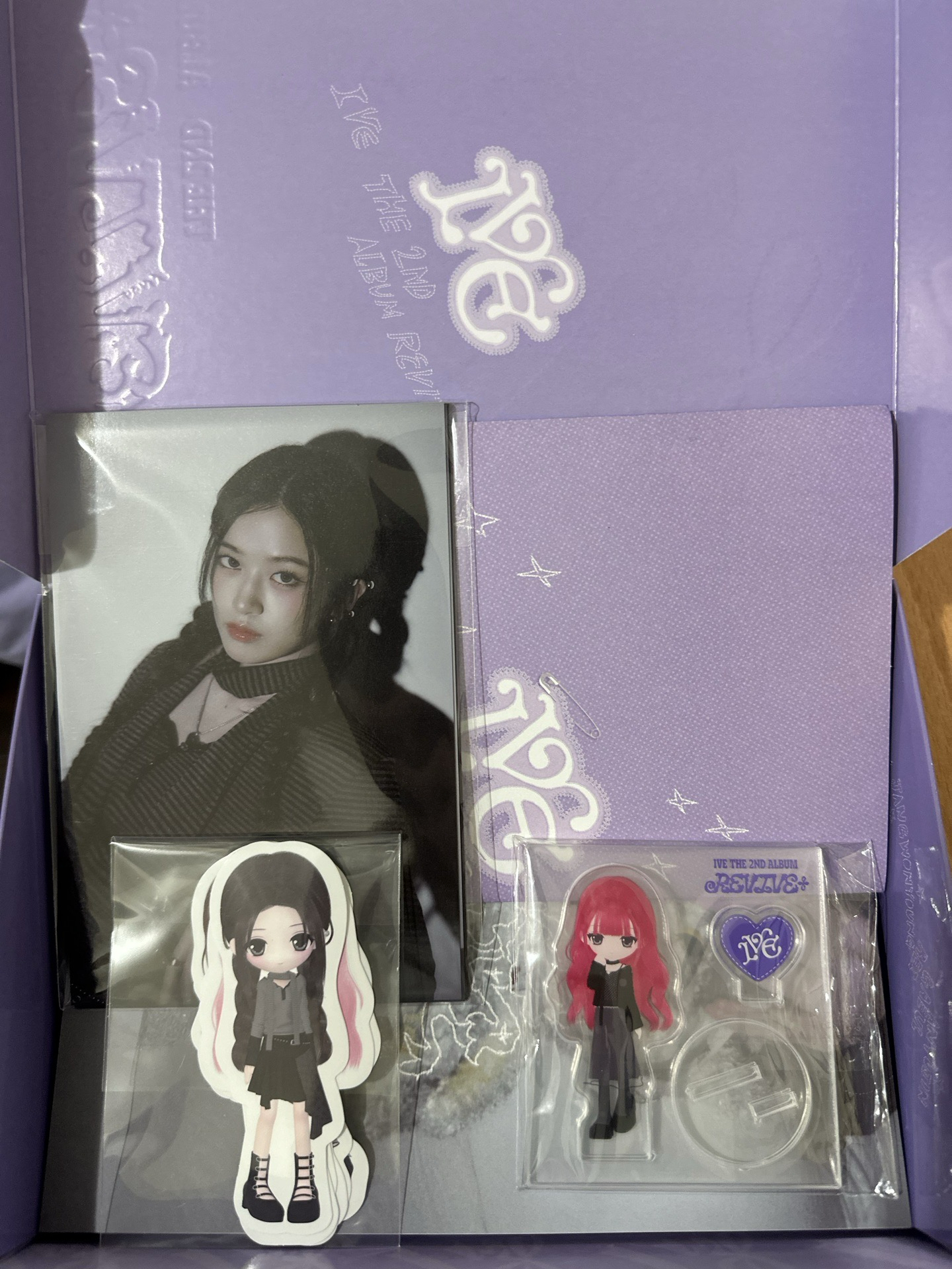 IVE 正規二 REVIVE+ LOVED IVE 已拆空專
