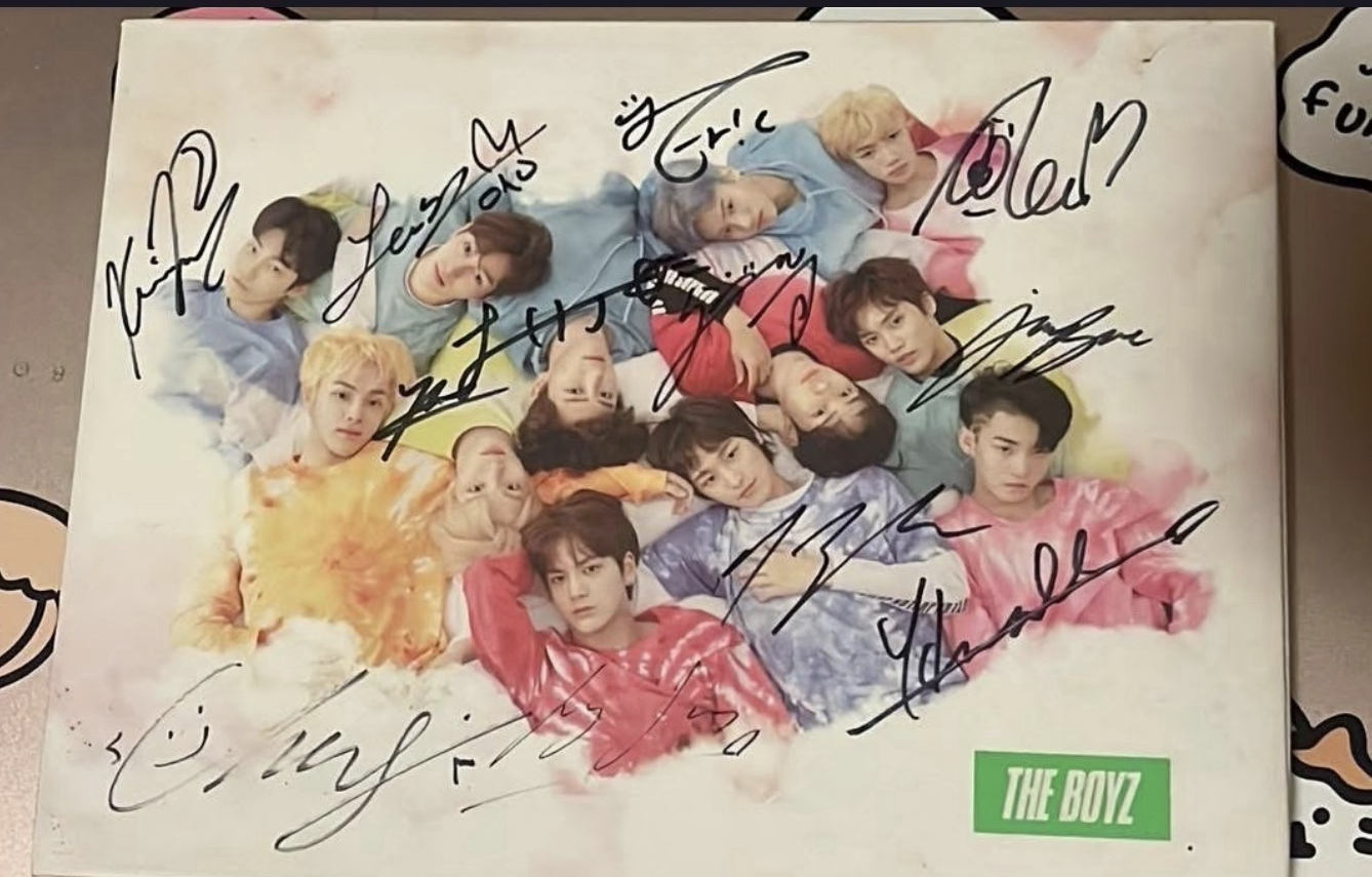 THE BOYZ 全員親簽專