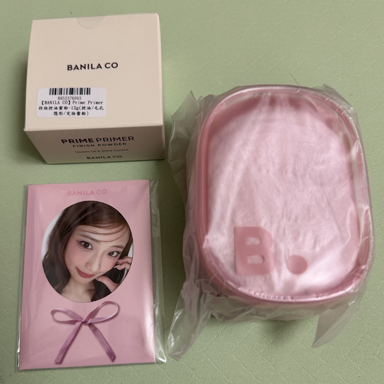 Banila co 4.0小卡一組 + 12g蜜粉&韓國限定扣環透明小包