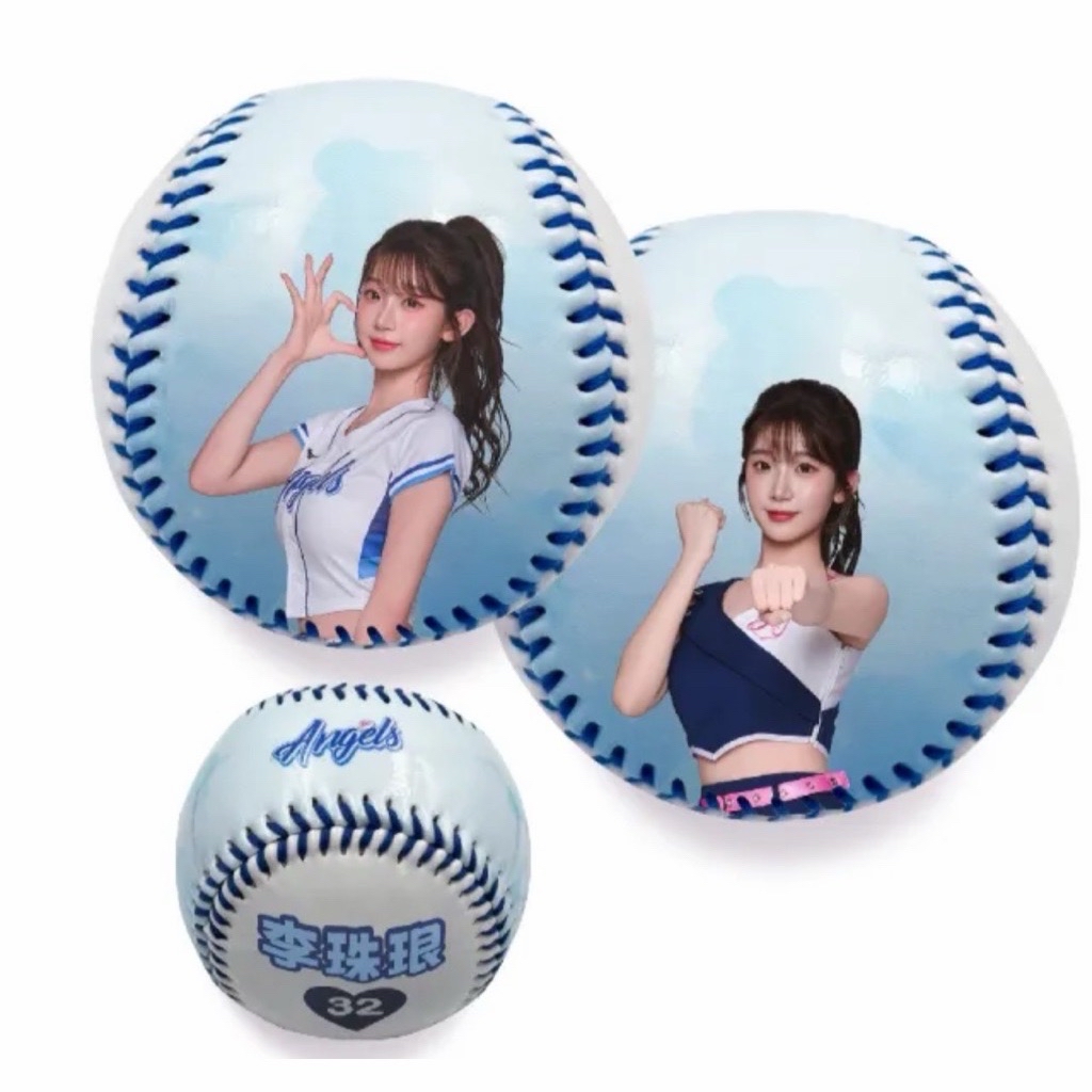 李珠珢2025 絕版紀念肖像球