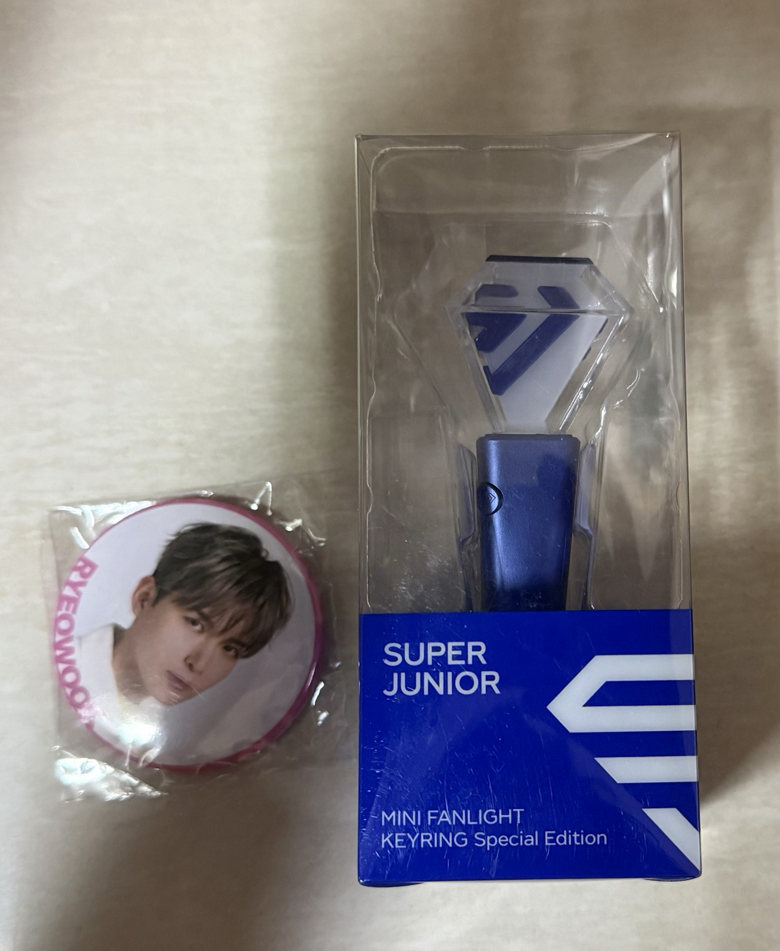 特別版小手燈+旭徽章