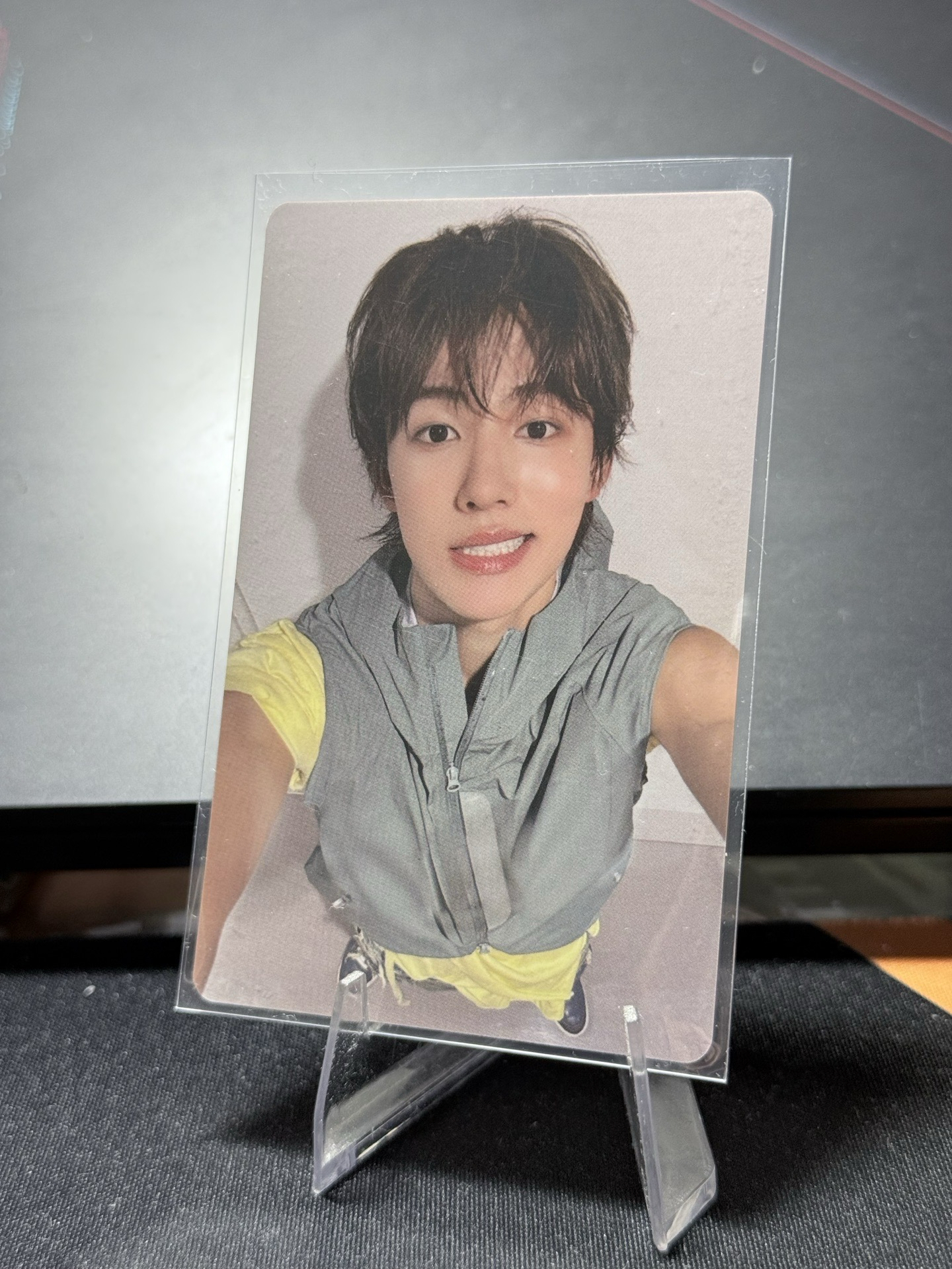 cortis 迷一yzy4.0玹