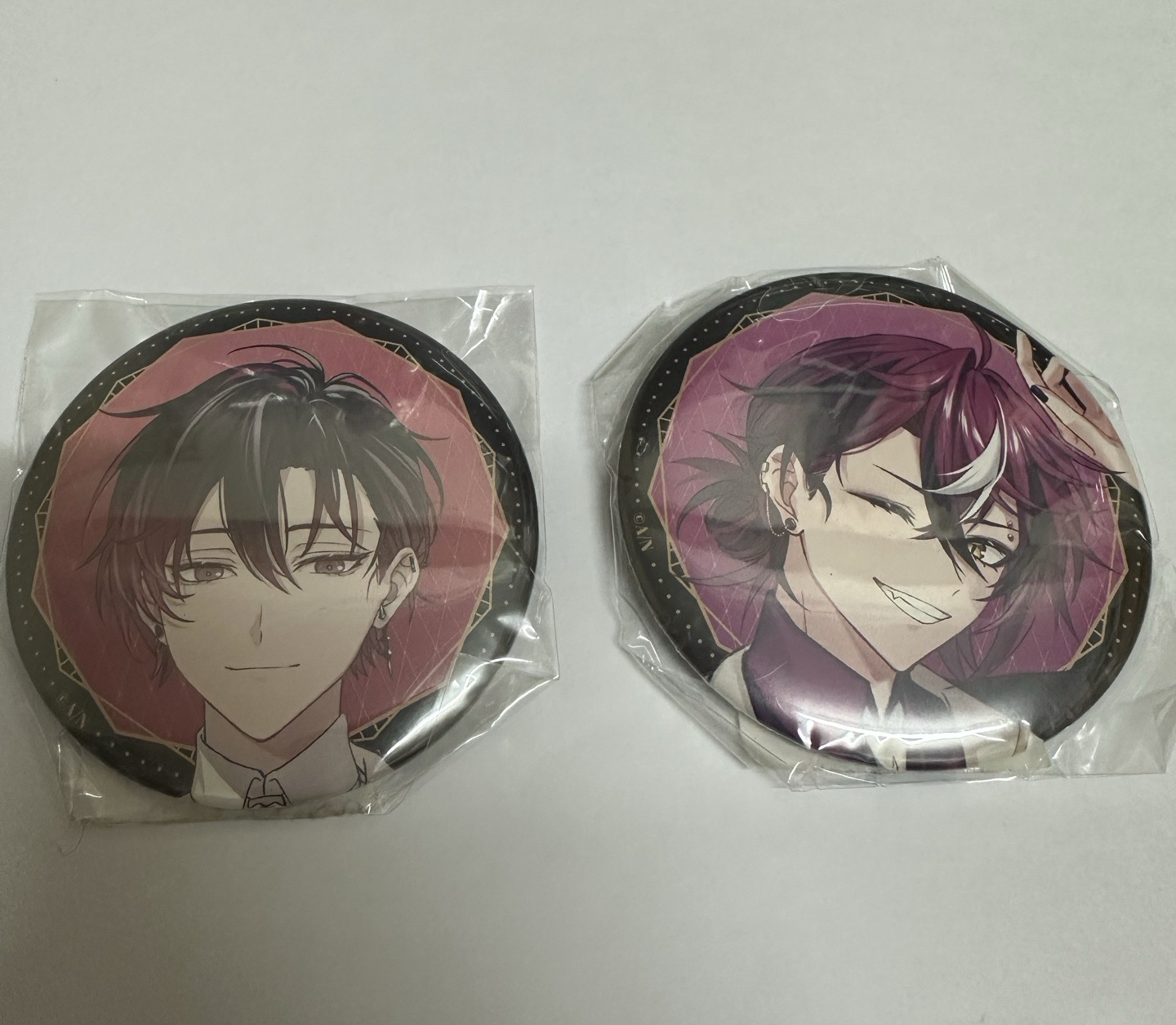 XSOLEIL 一週年徽章