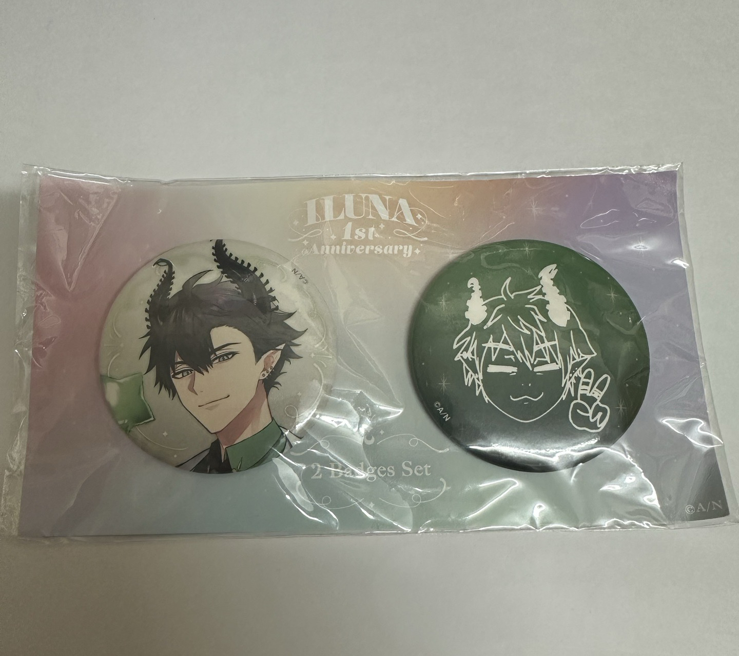ILUNA 一週年 Ren Zotto徽章