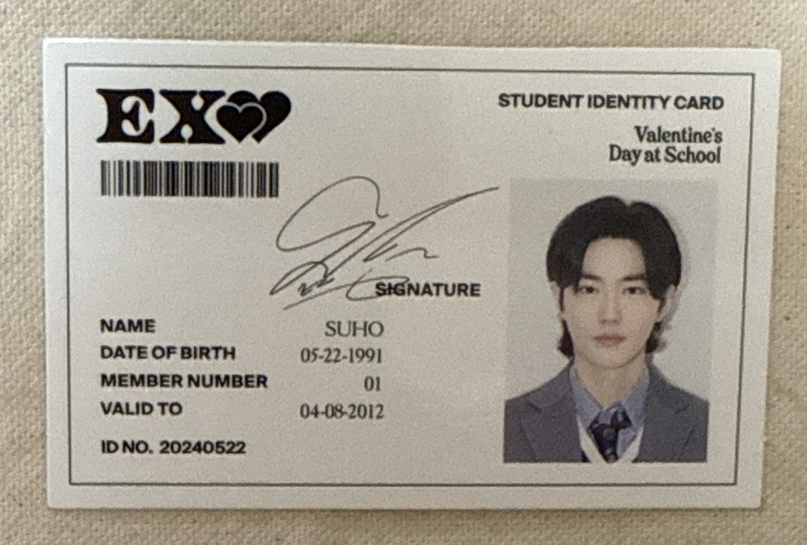 Suho 2024年曆ID卡