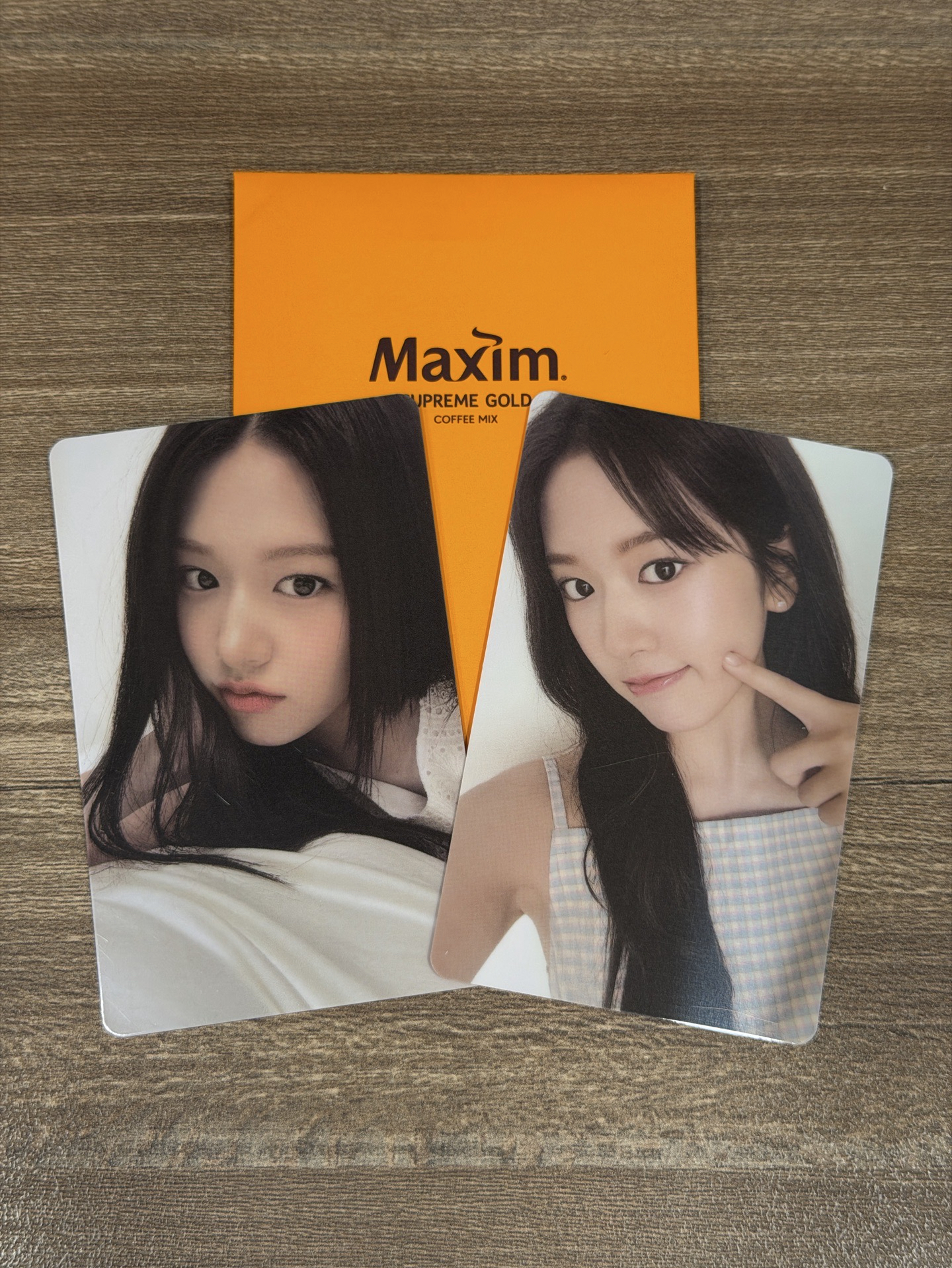 IVE 安MAXIM代言卡