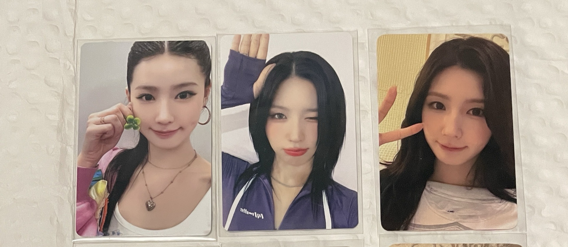 i-dle 薇娟 Kcon幸運草+特典2張