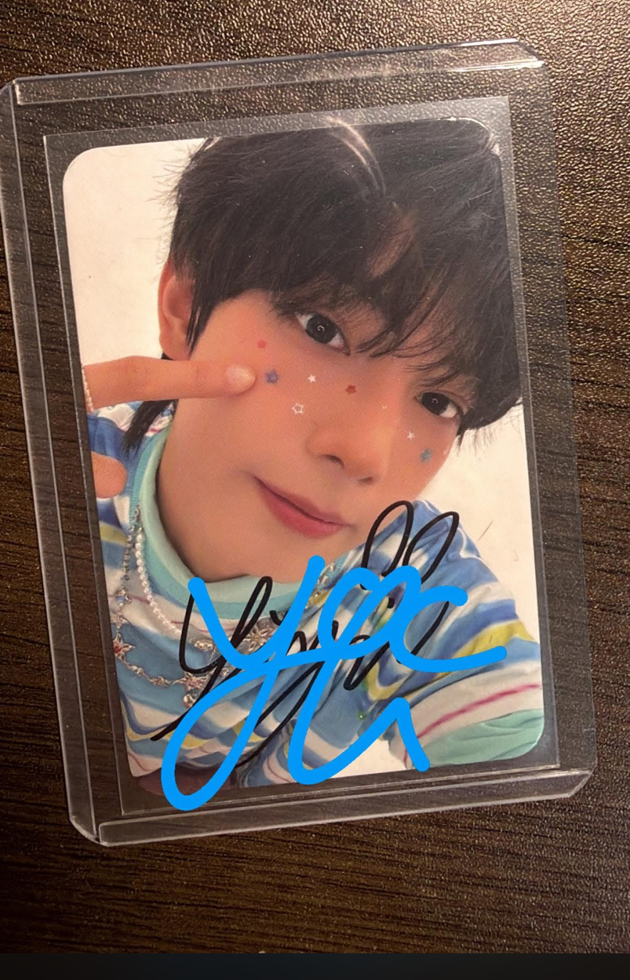 立于打歌卡 親簽 