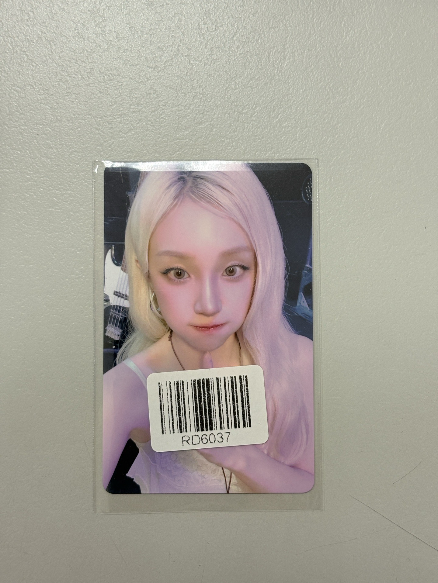 雨琦中背 lo2kms 預售特典卡