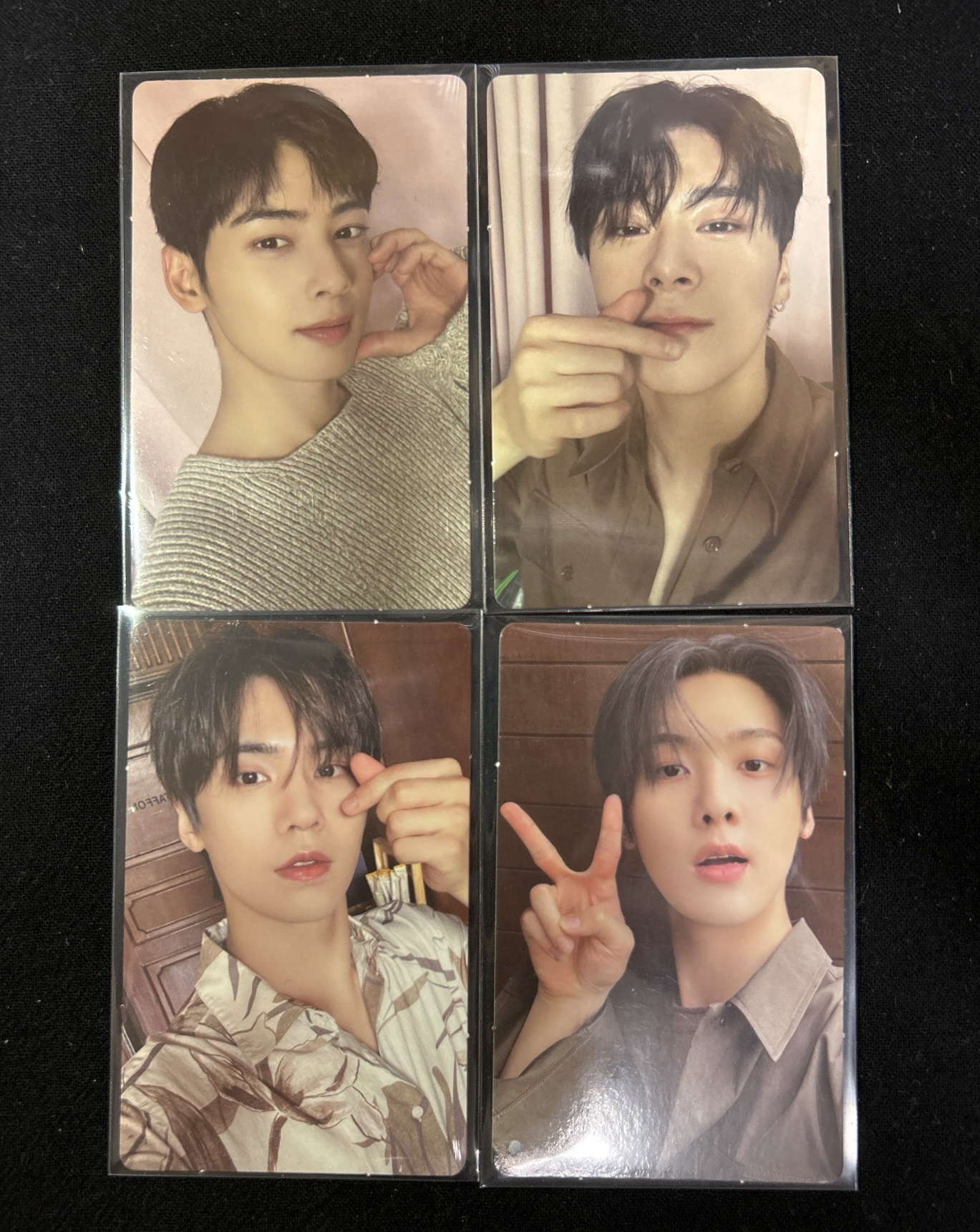 ASTRO 2022  年曆卡（整圖）